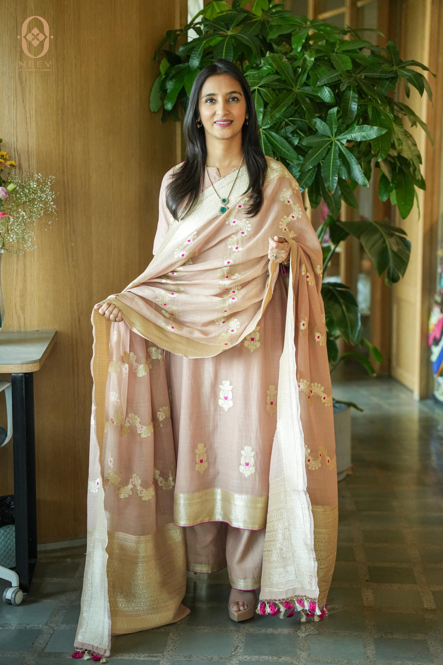 Unstitched Rozana Premium Cotton with Pink Meenakari Suit Set
