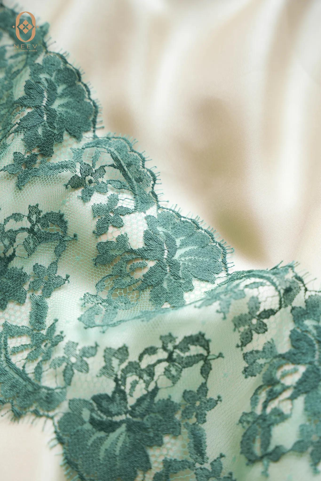 French Chantilly Lace