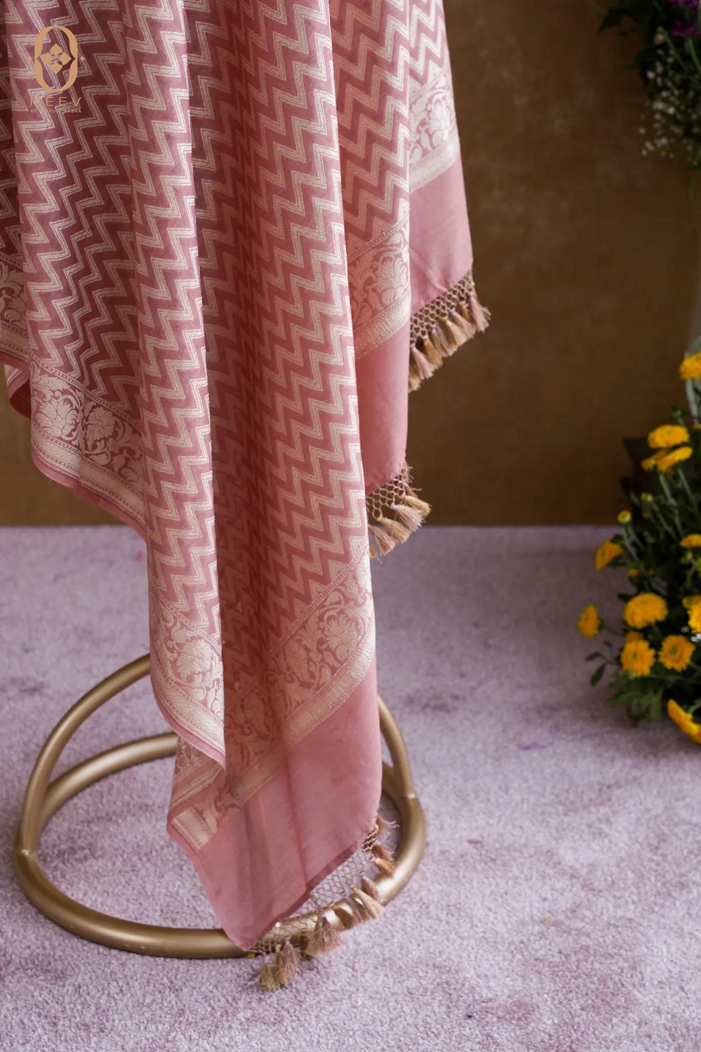Munga Silk Zig Zag Dupatta