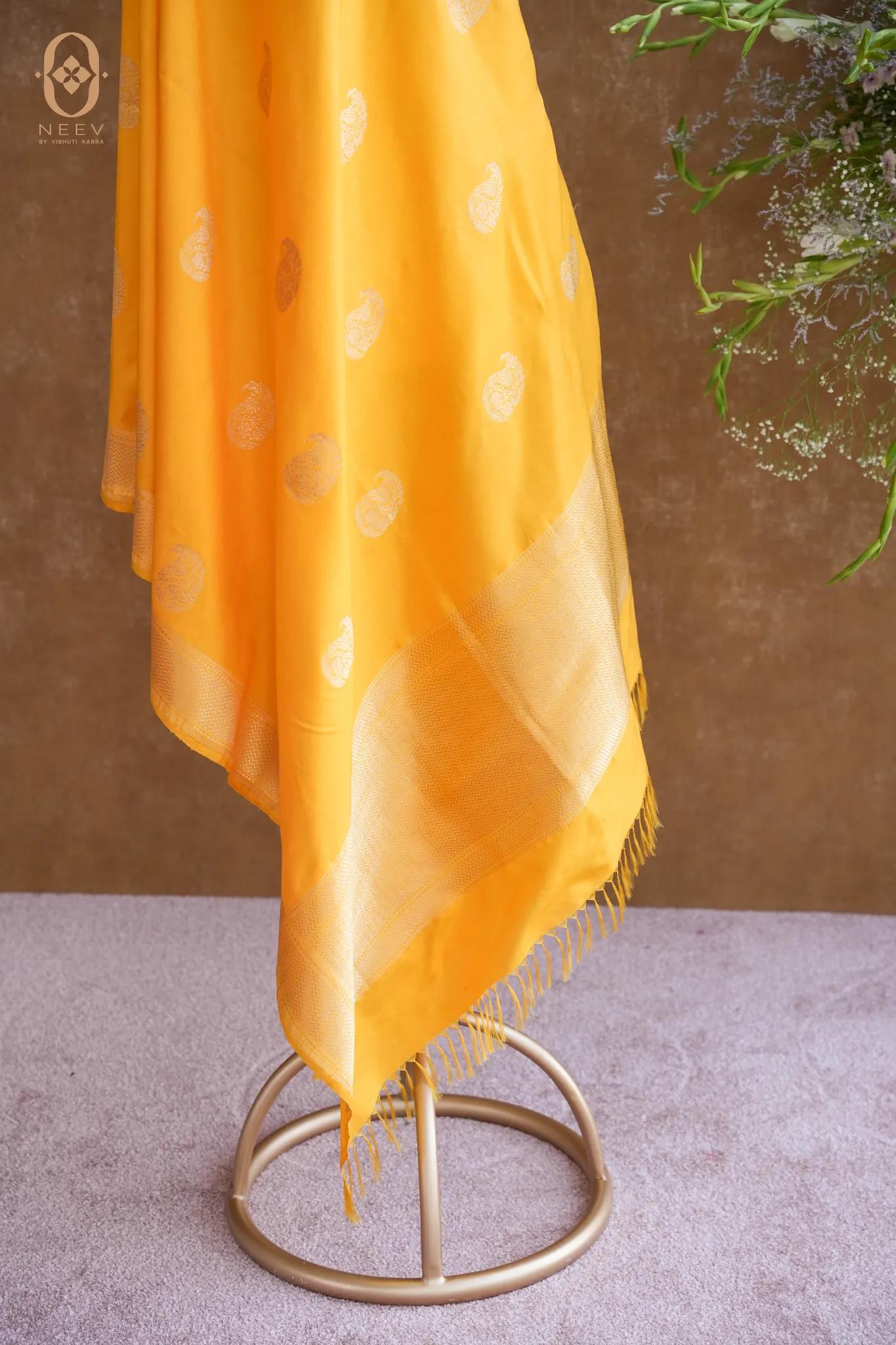 Katan Silk Boota Dupatta