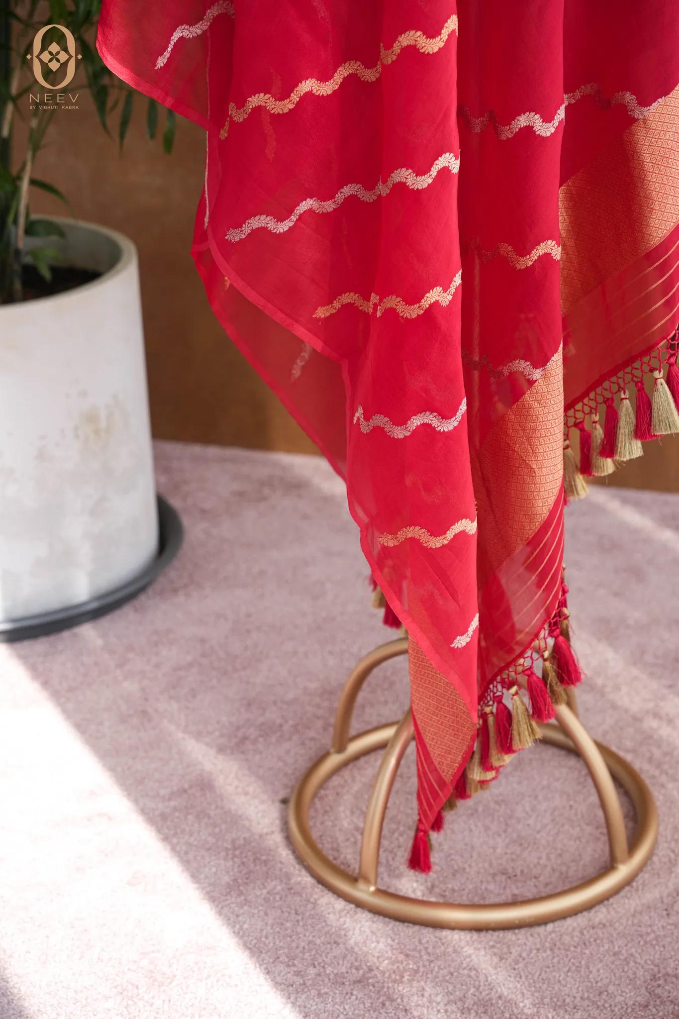 Kora Silk Stripe Dupatta