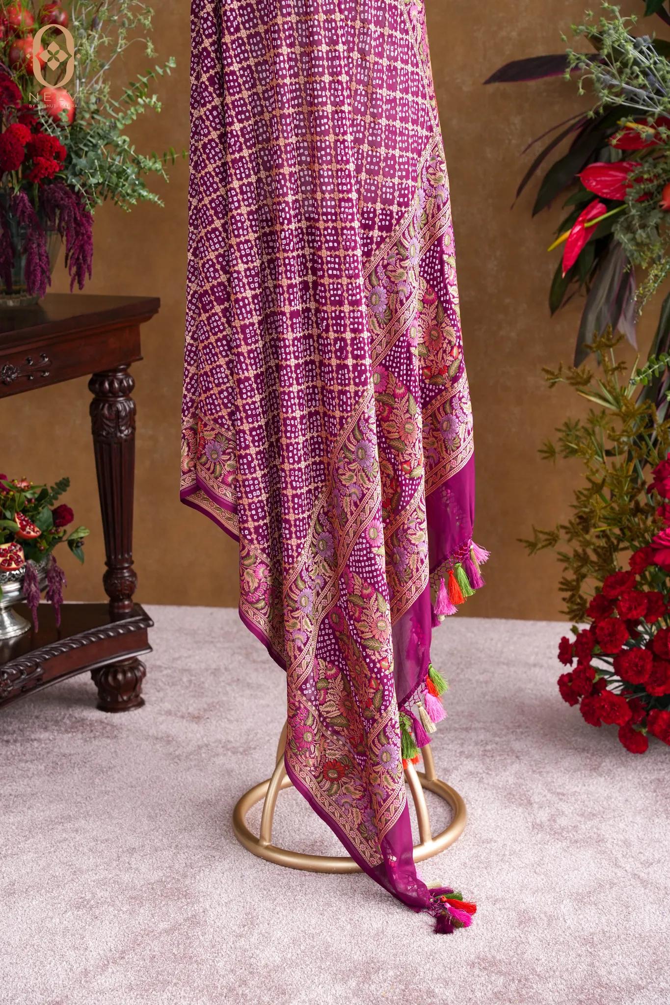 Georgette Bandhani Dupatta With Meenakari