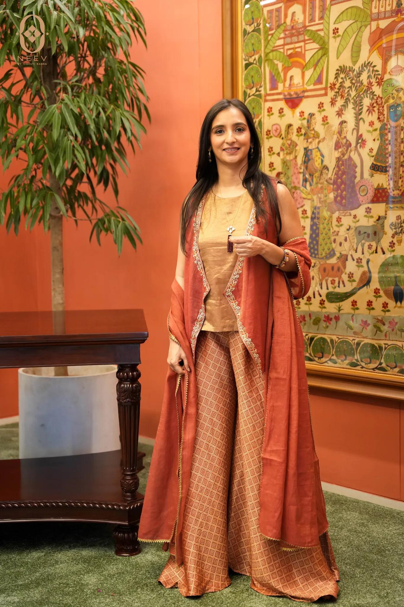 Unstitched Mul Tissue Munga Look