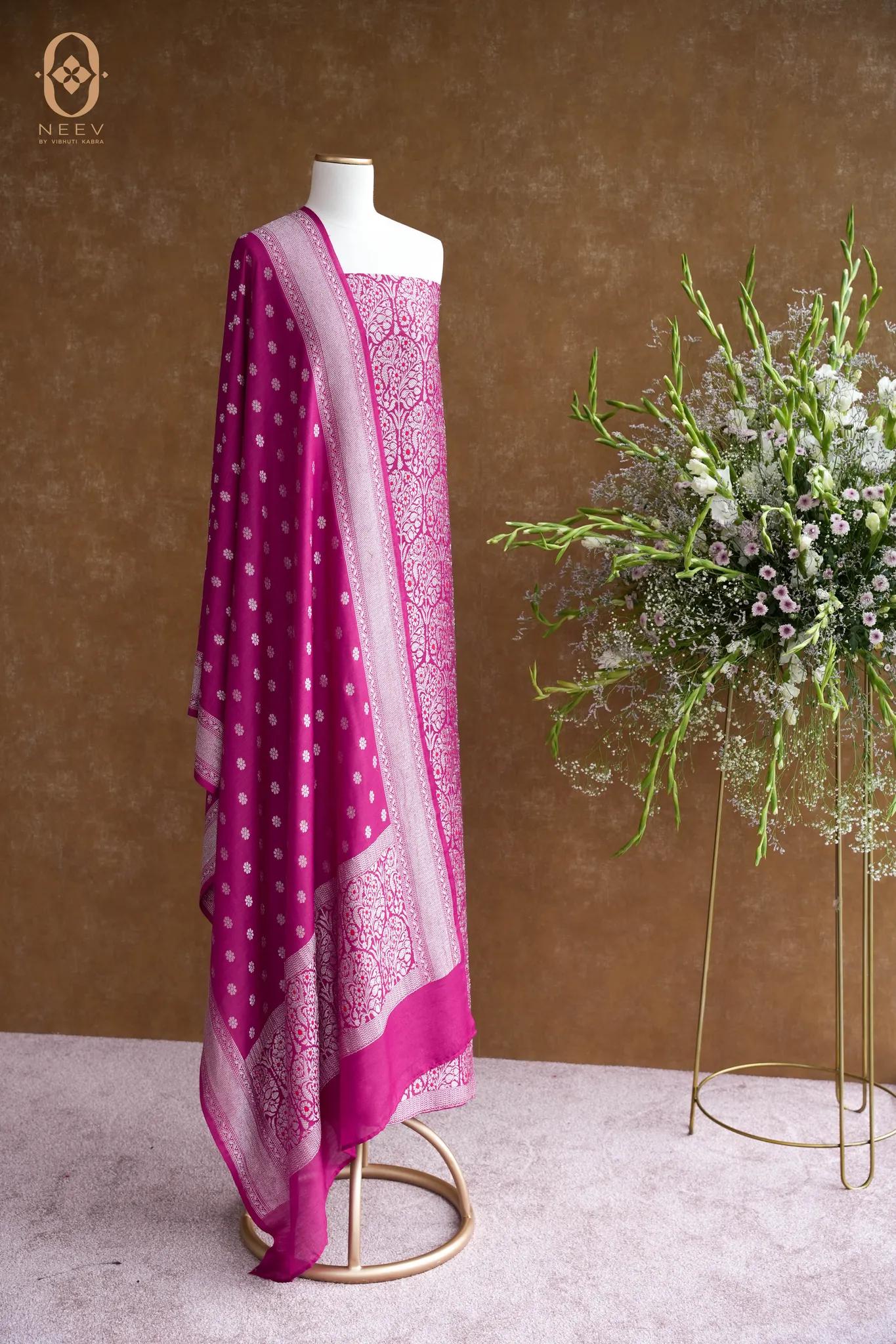 Munga Silk Suit Set