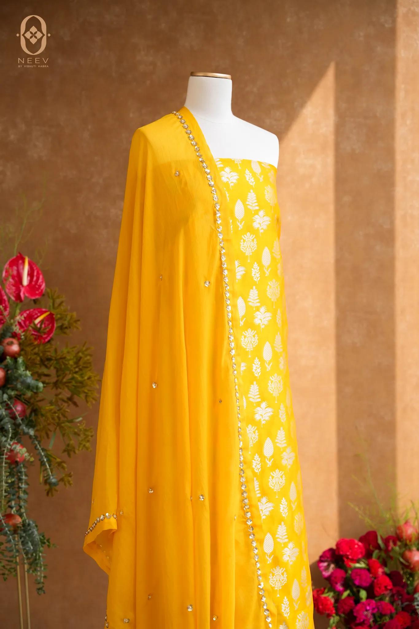 Chinia Silk Boota Suit Set