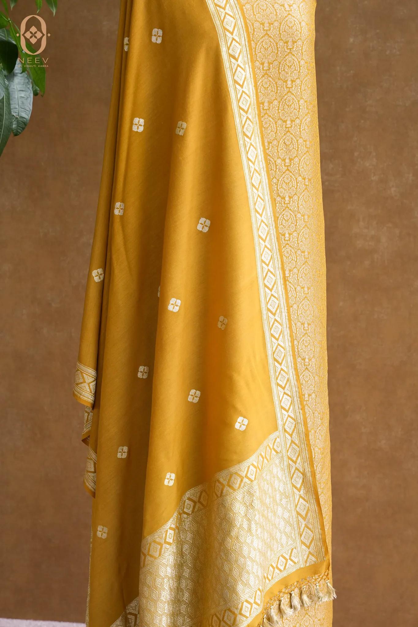 Georgette Brocade Suit Set