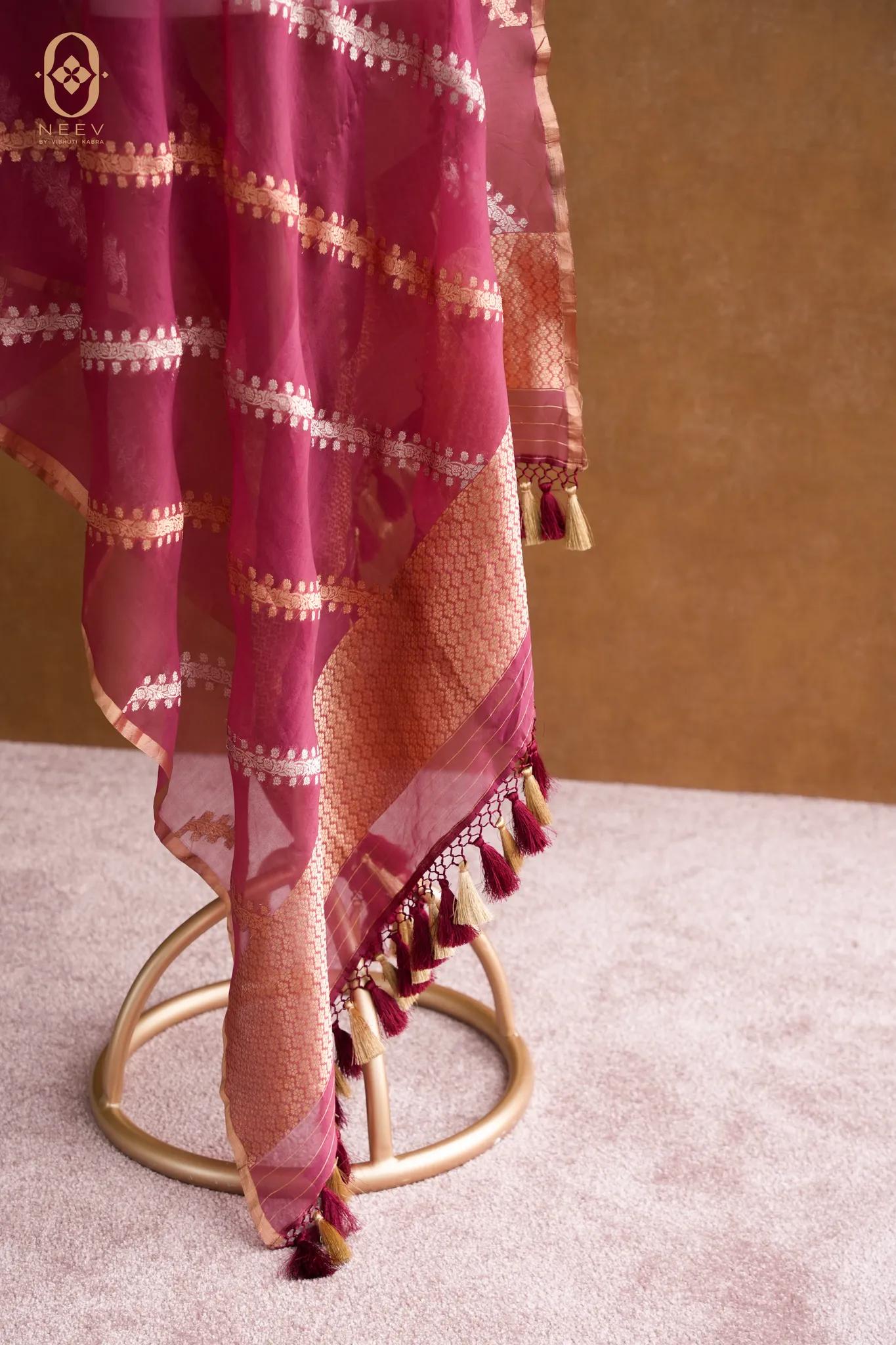 Kora Silk Stripe Dupatta