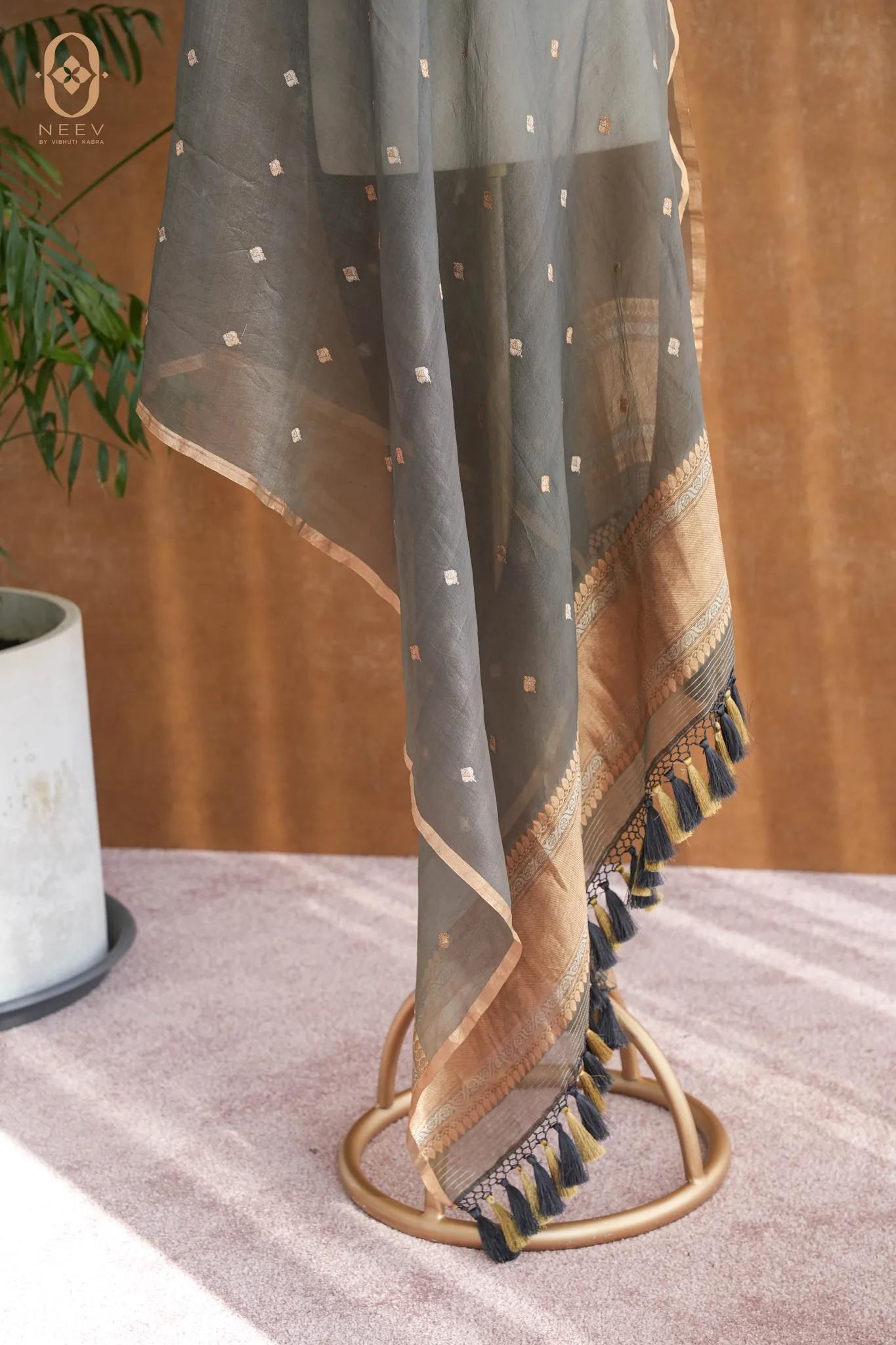Kora Silk Boota Dupatta