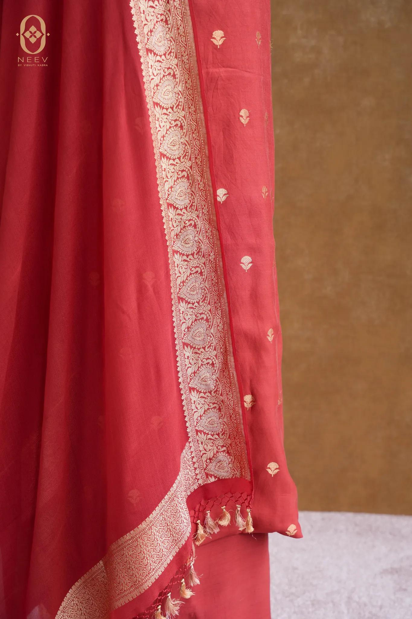Chinia Silk Boota Suit Set