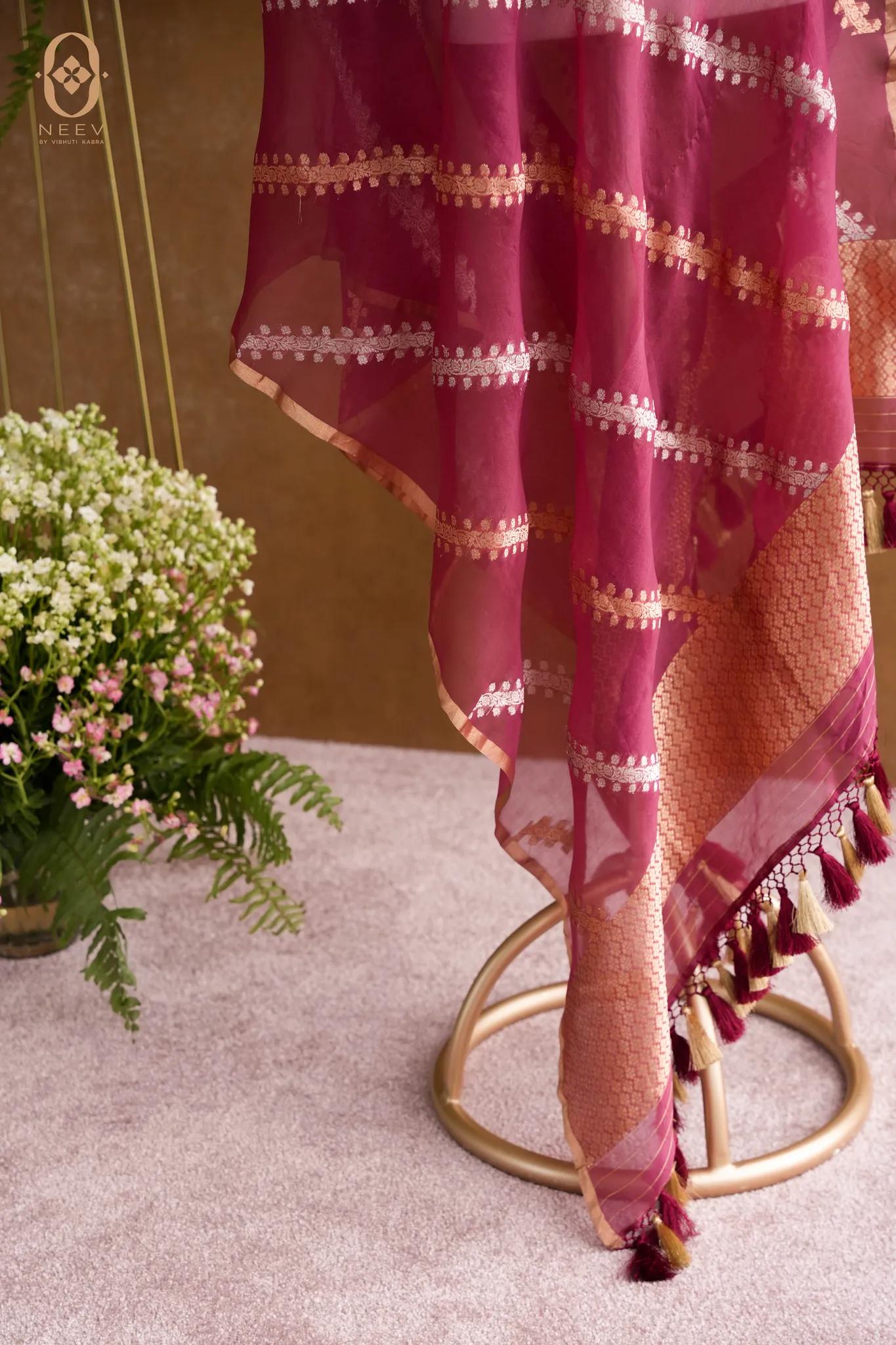 Kora Silk Stripe Dupatta
