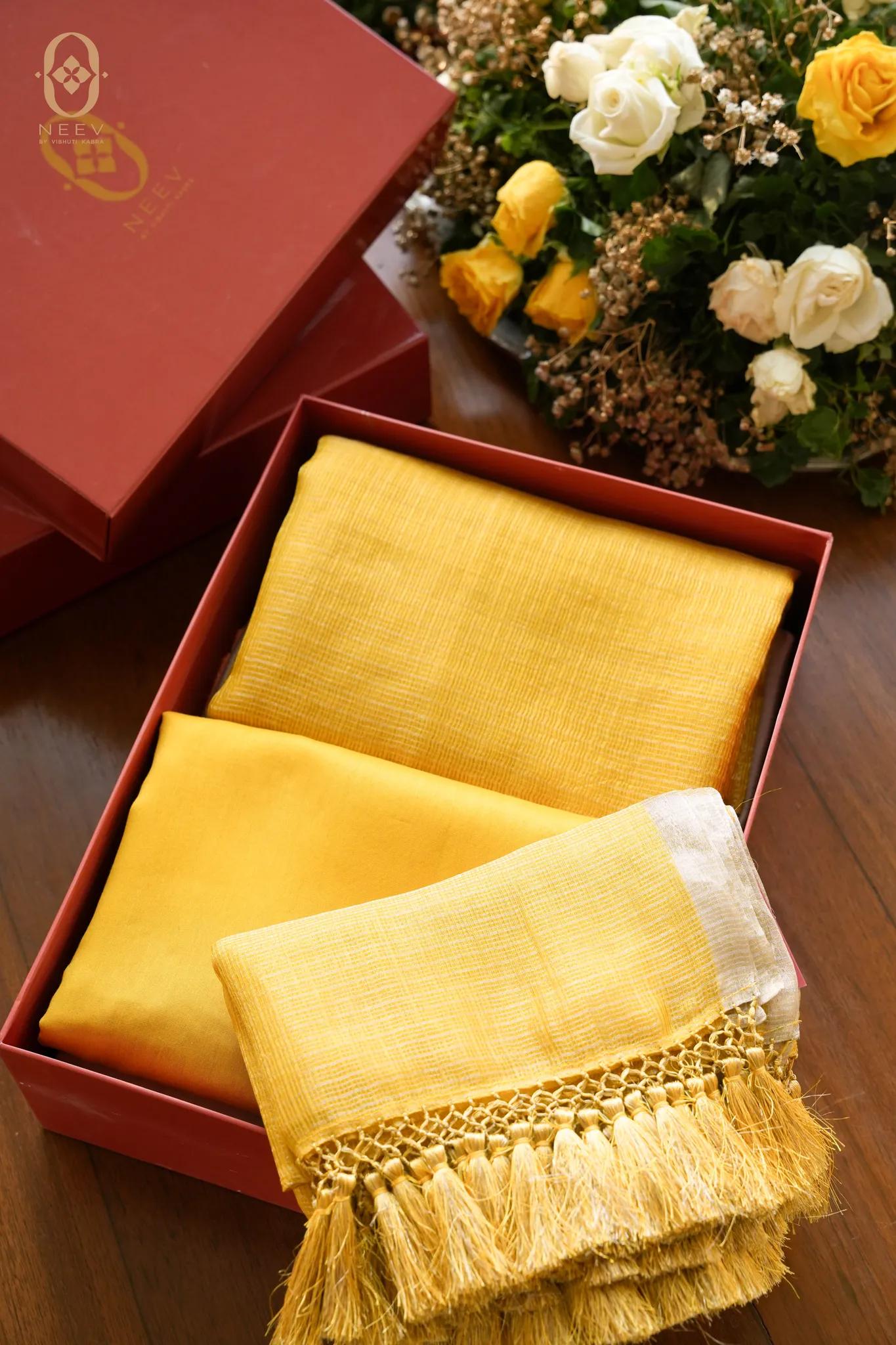 Kota Tissue Suit Set