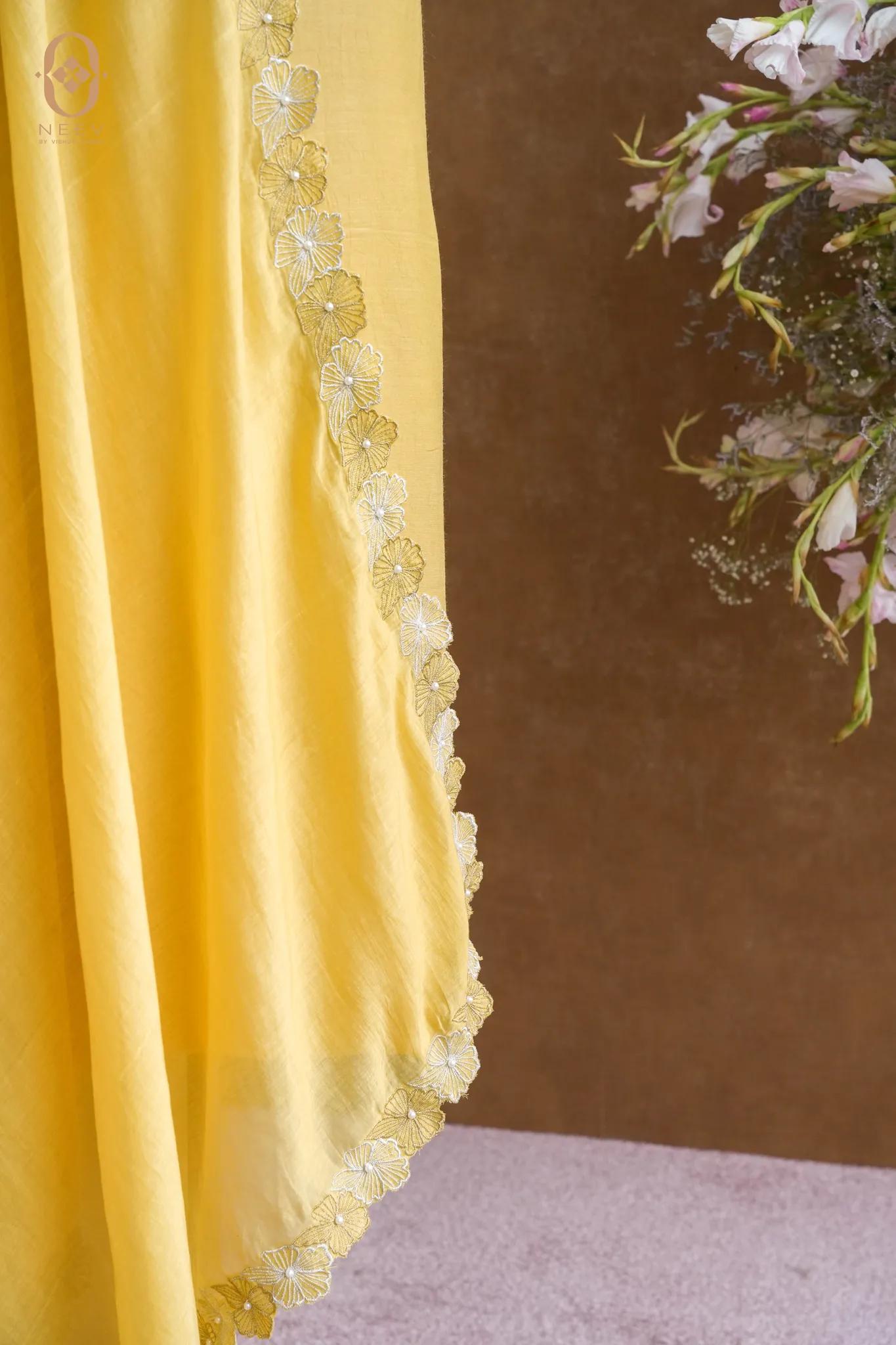 Munga Silk Suit Set