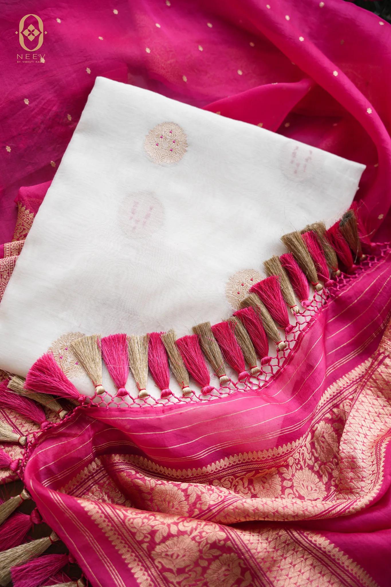 Mul Boota Suit Set