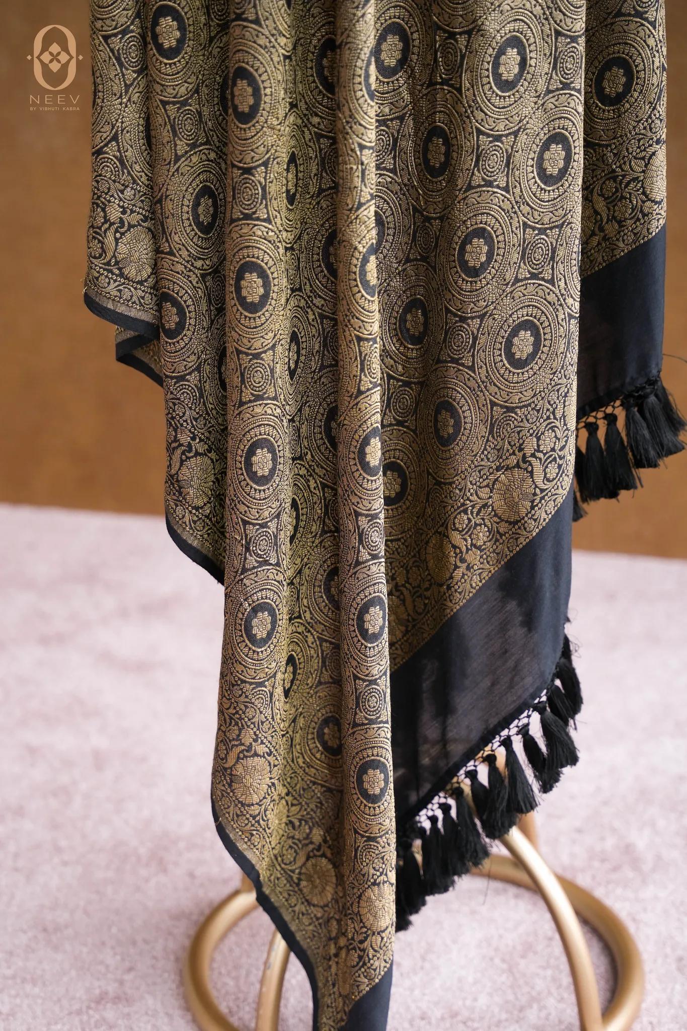 Infinite Dhruvtara Dupatta