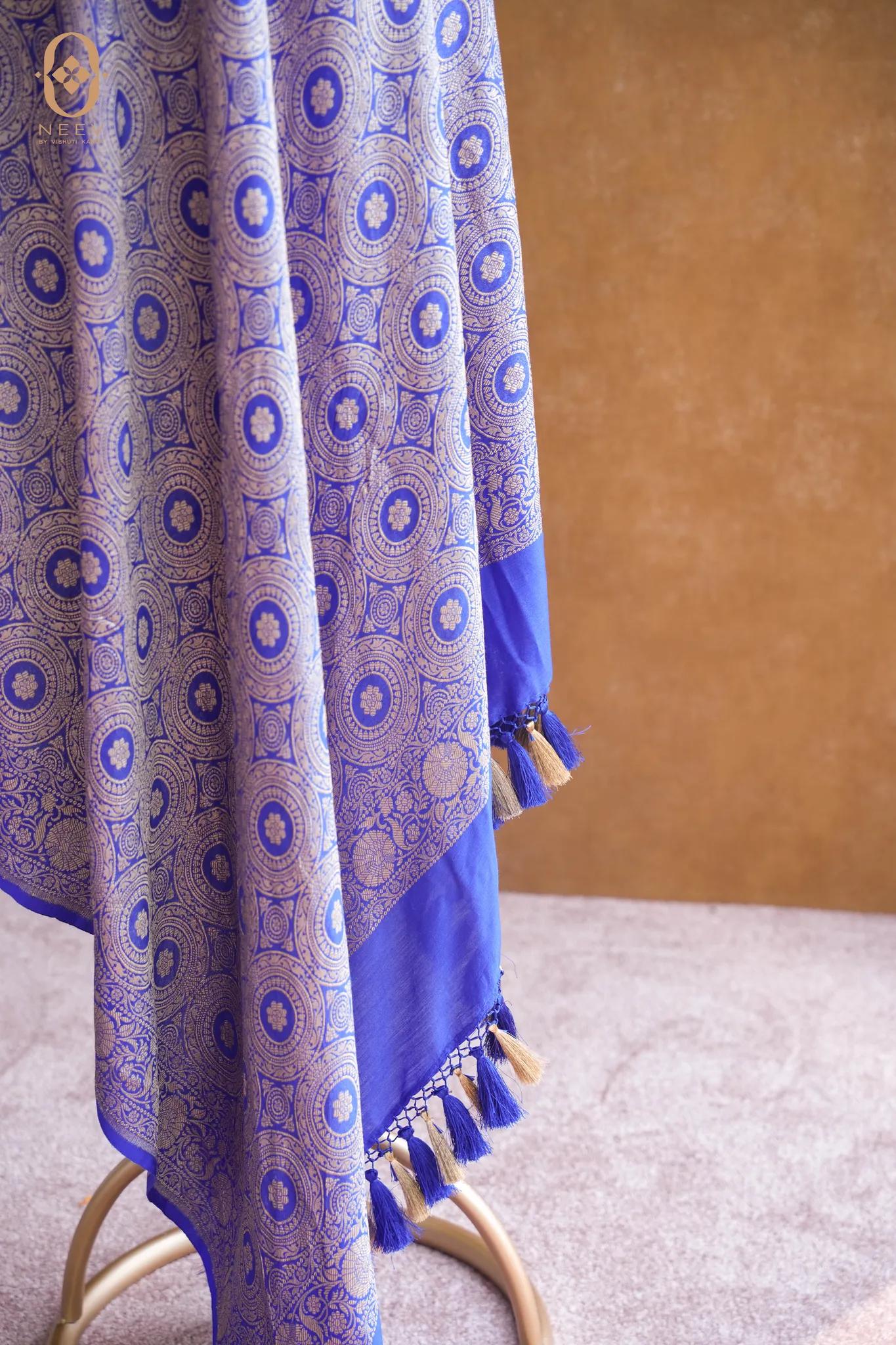 Infinite Dhruvtara Dupatta