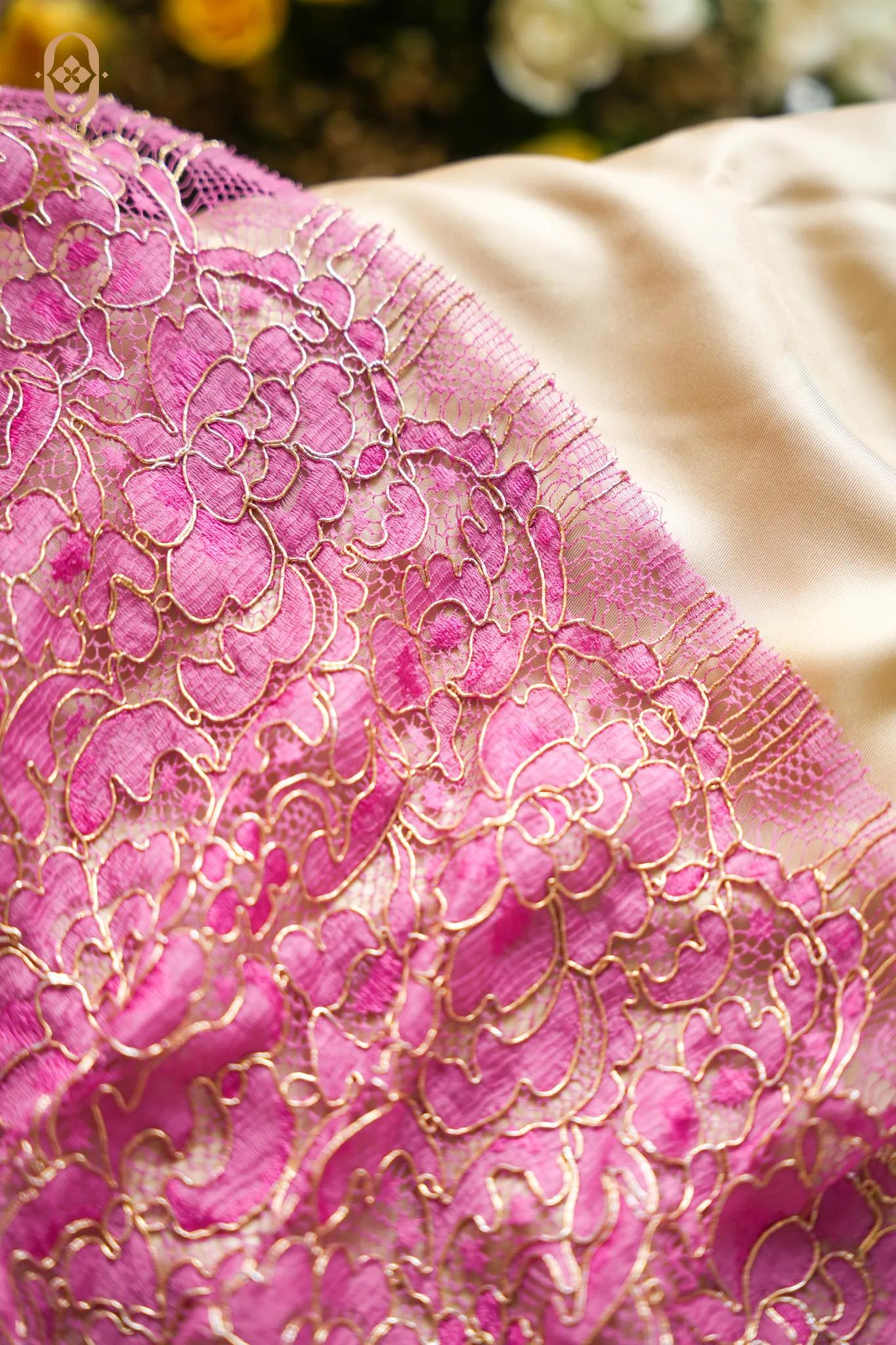 French Chantilly Lace