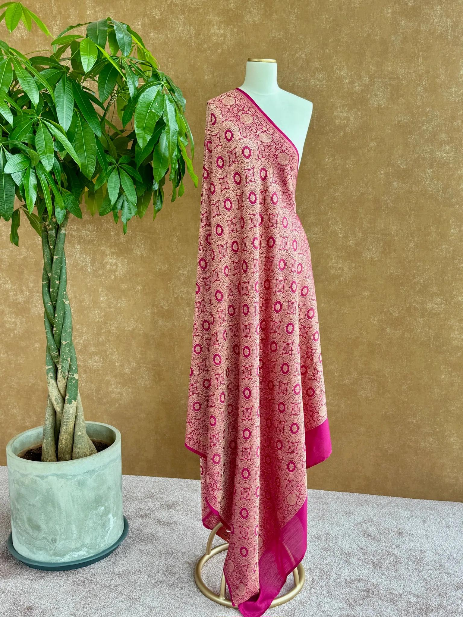 Infinite Dhruvtara Dupatta