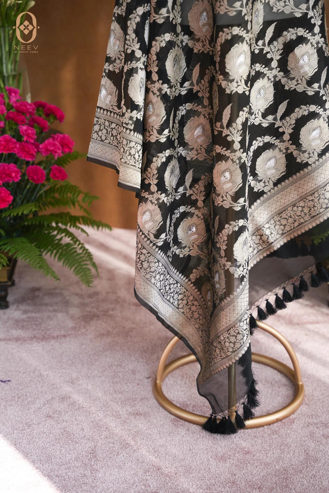 Sona Kora Silk Dupatta