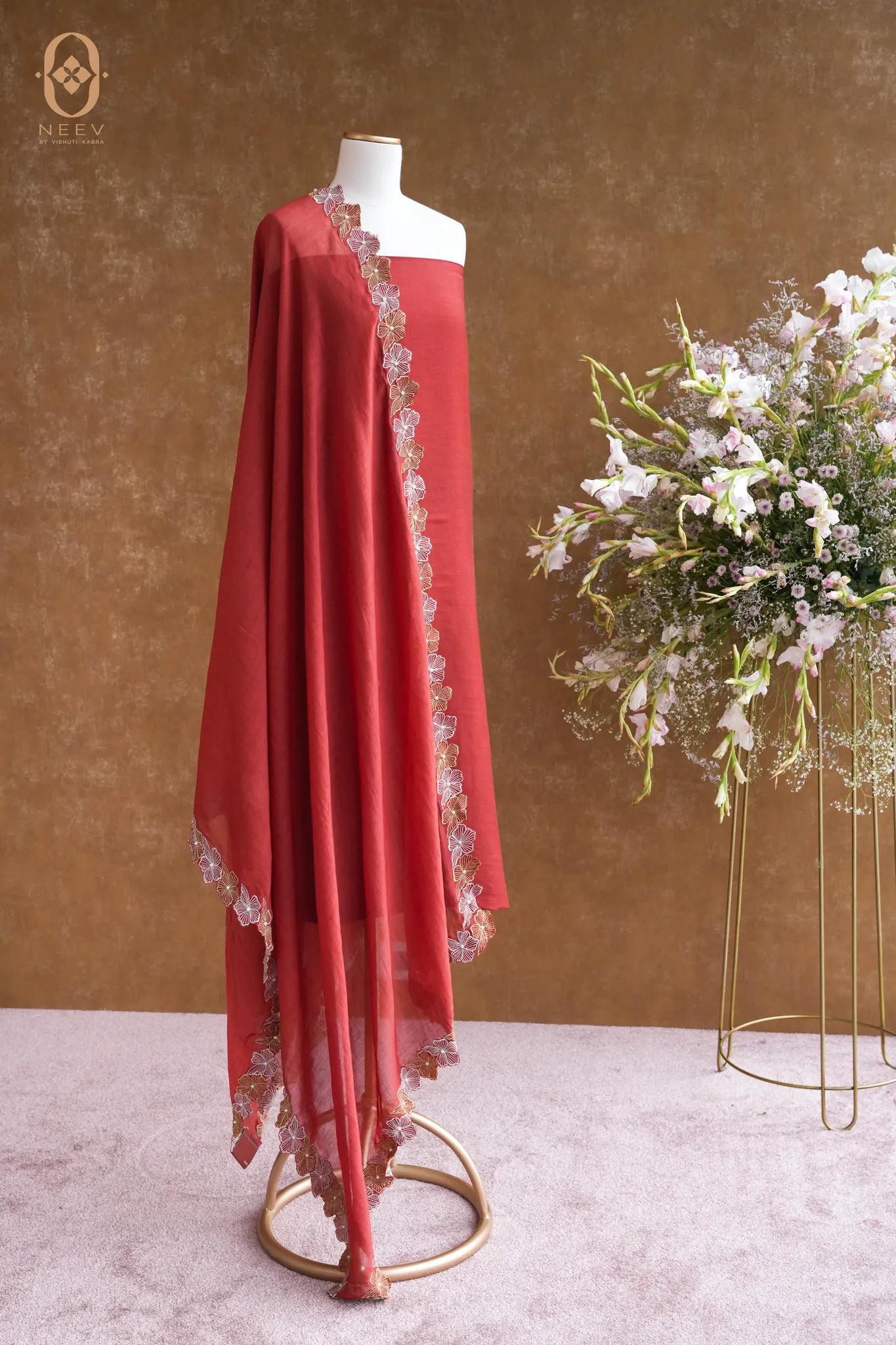 Munga Silk Suit Set