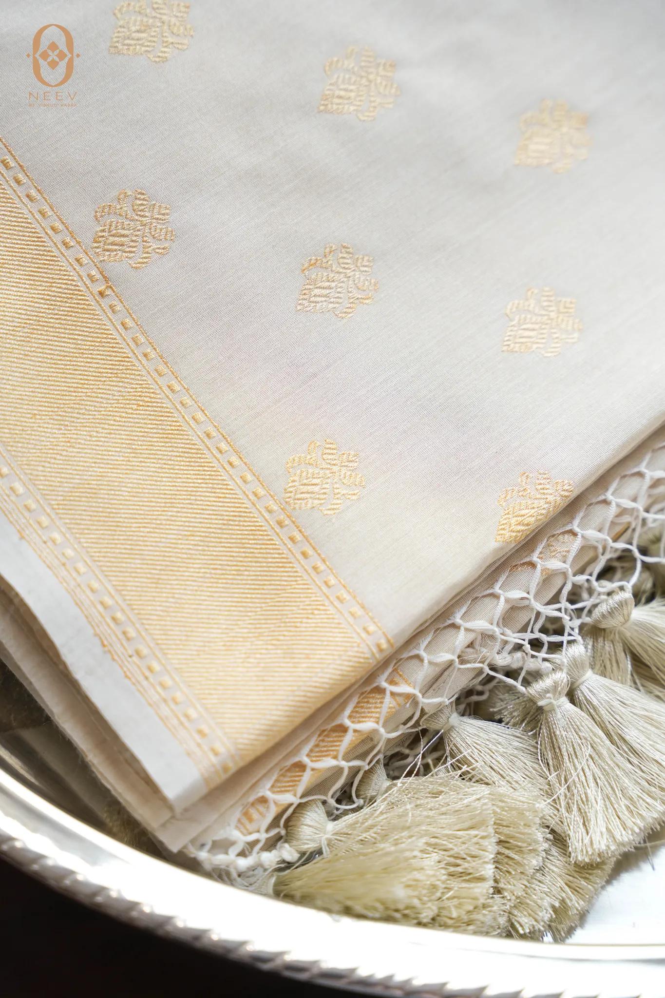 DEVI | Natural Munga Silk Real Zari Saree