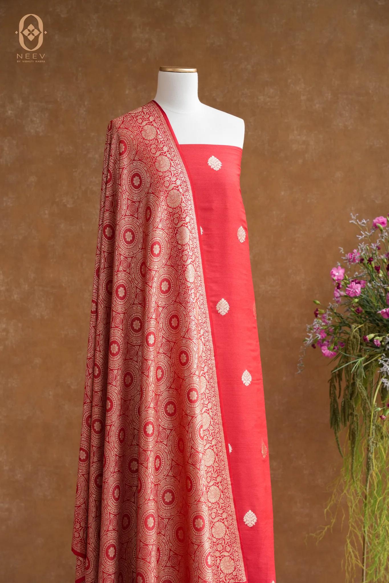 The Red Infinite Dhruvtara Suit Set