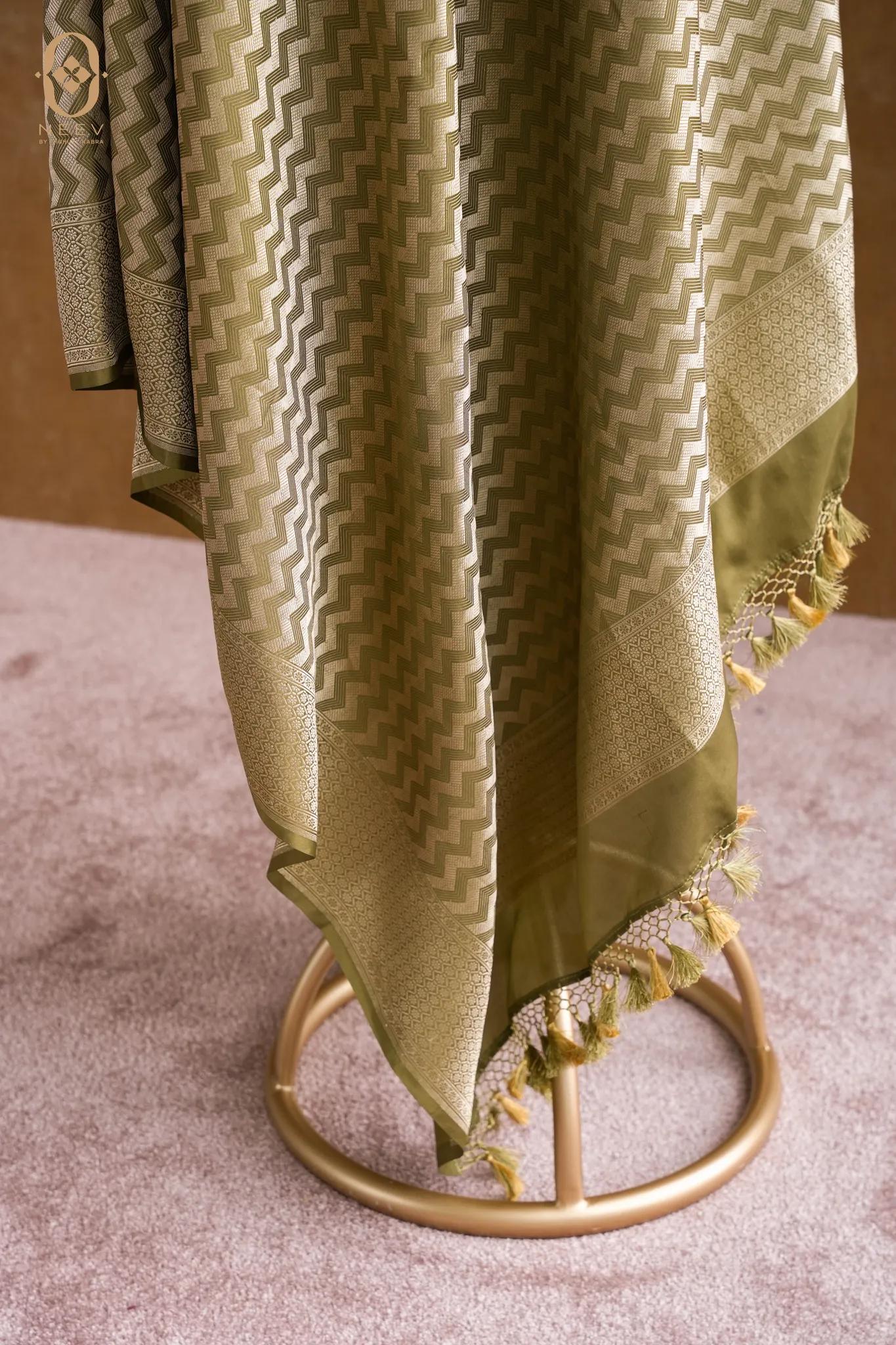Katan Silk Zig Zag Dupatta