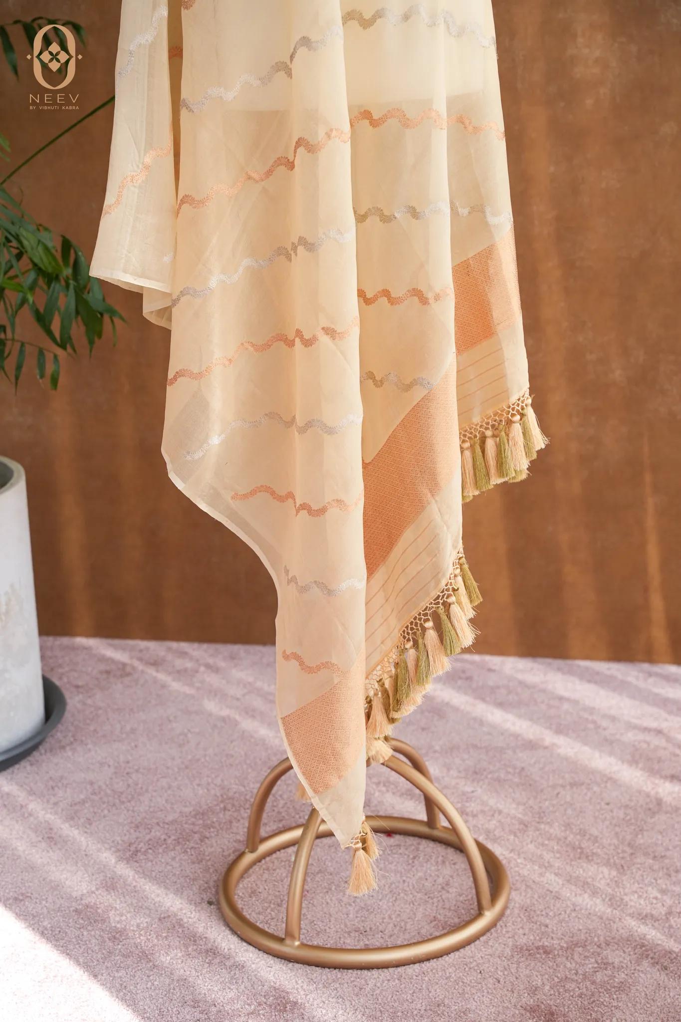 Kora Silk Stripe Dupatta