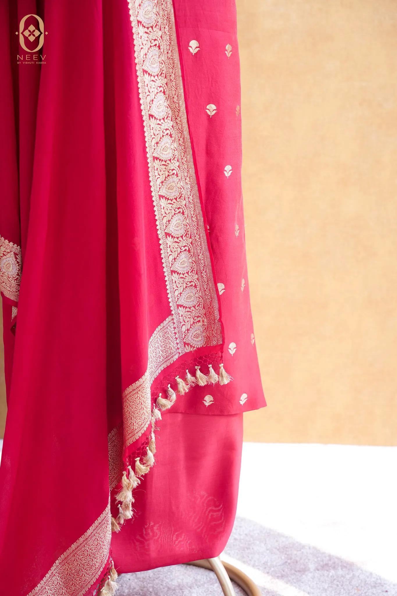 Chinia Silk Boota Suit Set