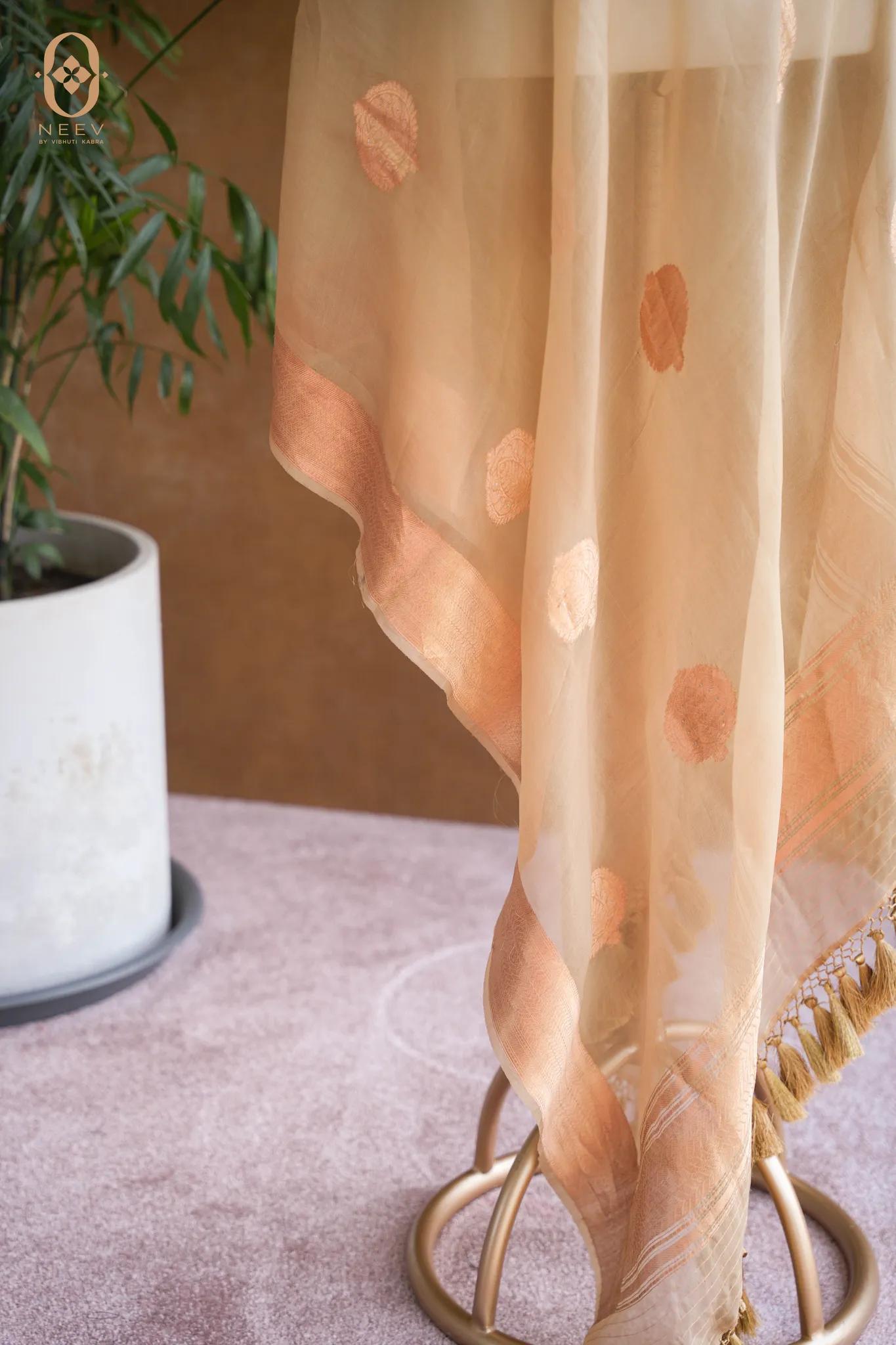 Kora Silk Boota Dupatta