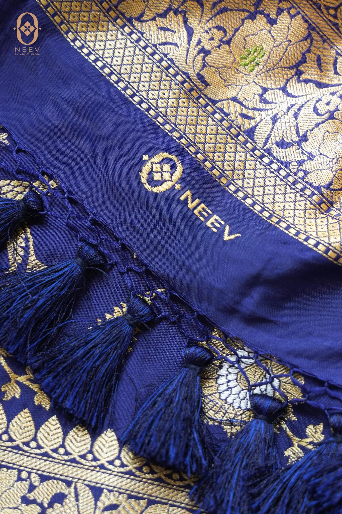 DEVI | The Jangla Suit Set