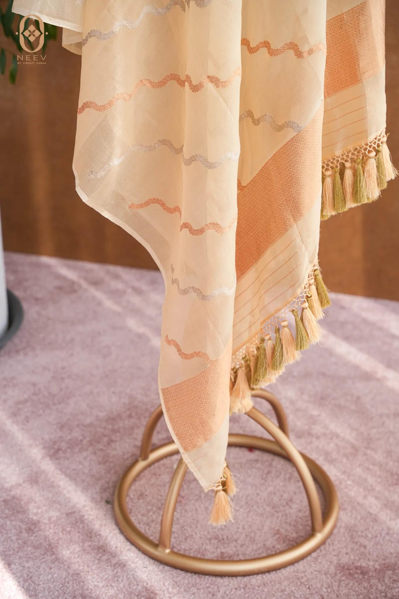 Kora Silk Stripe Dupatta