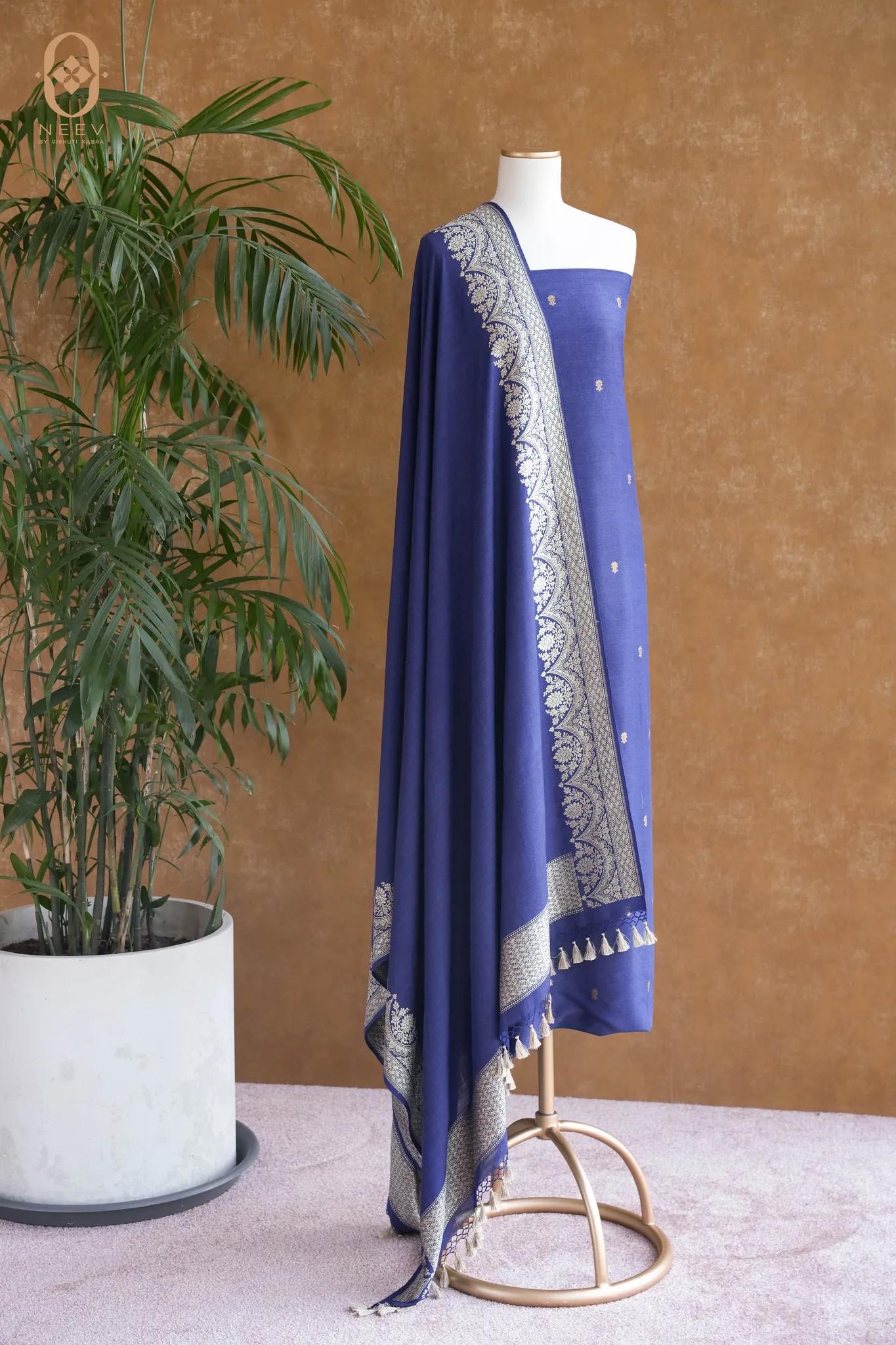 Munga Silk Suit Set