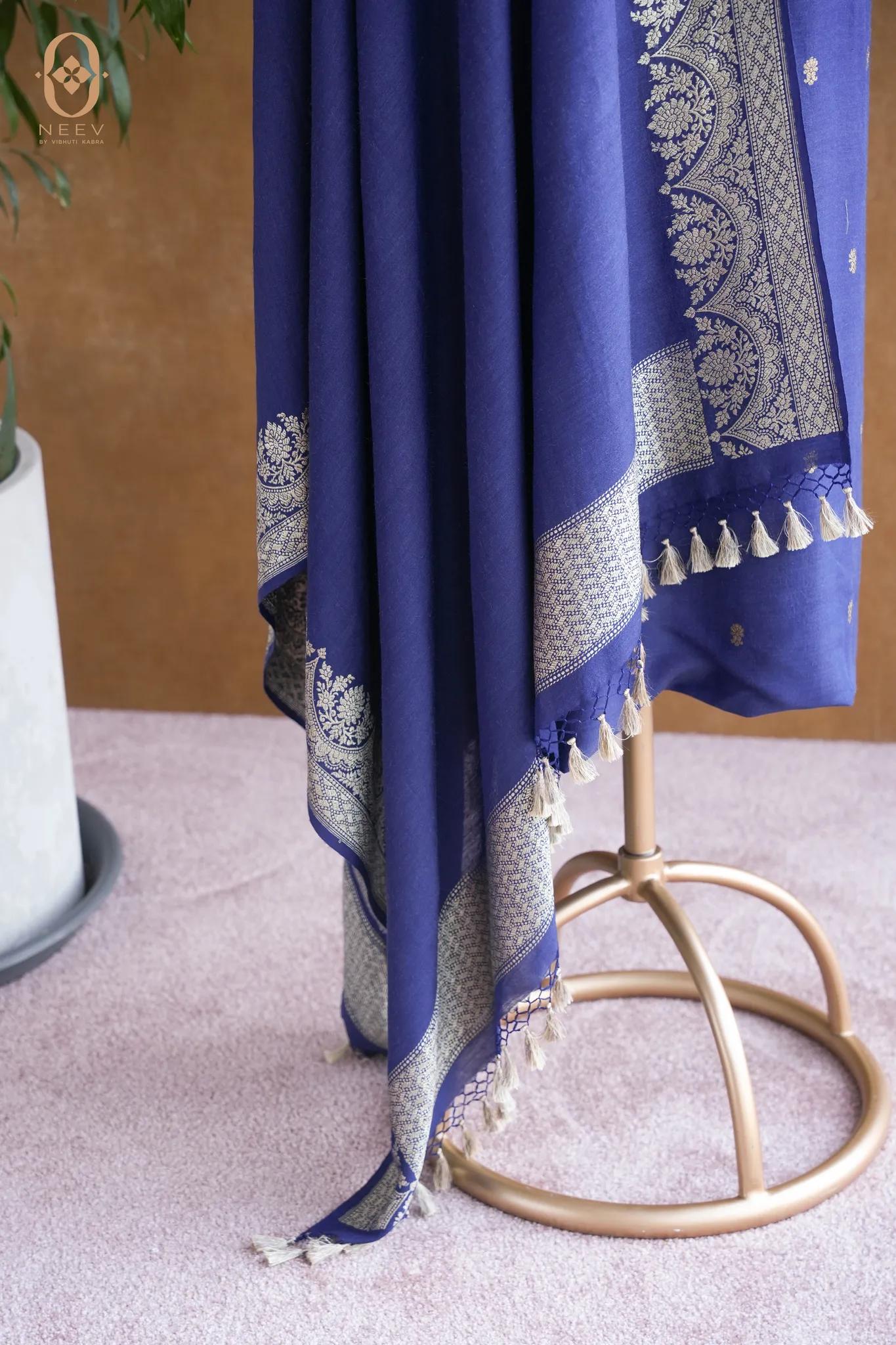 Munga Silk Suit Set