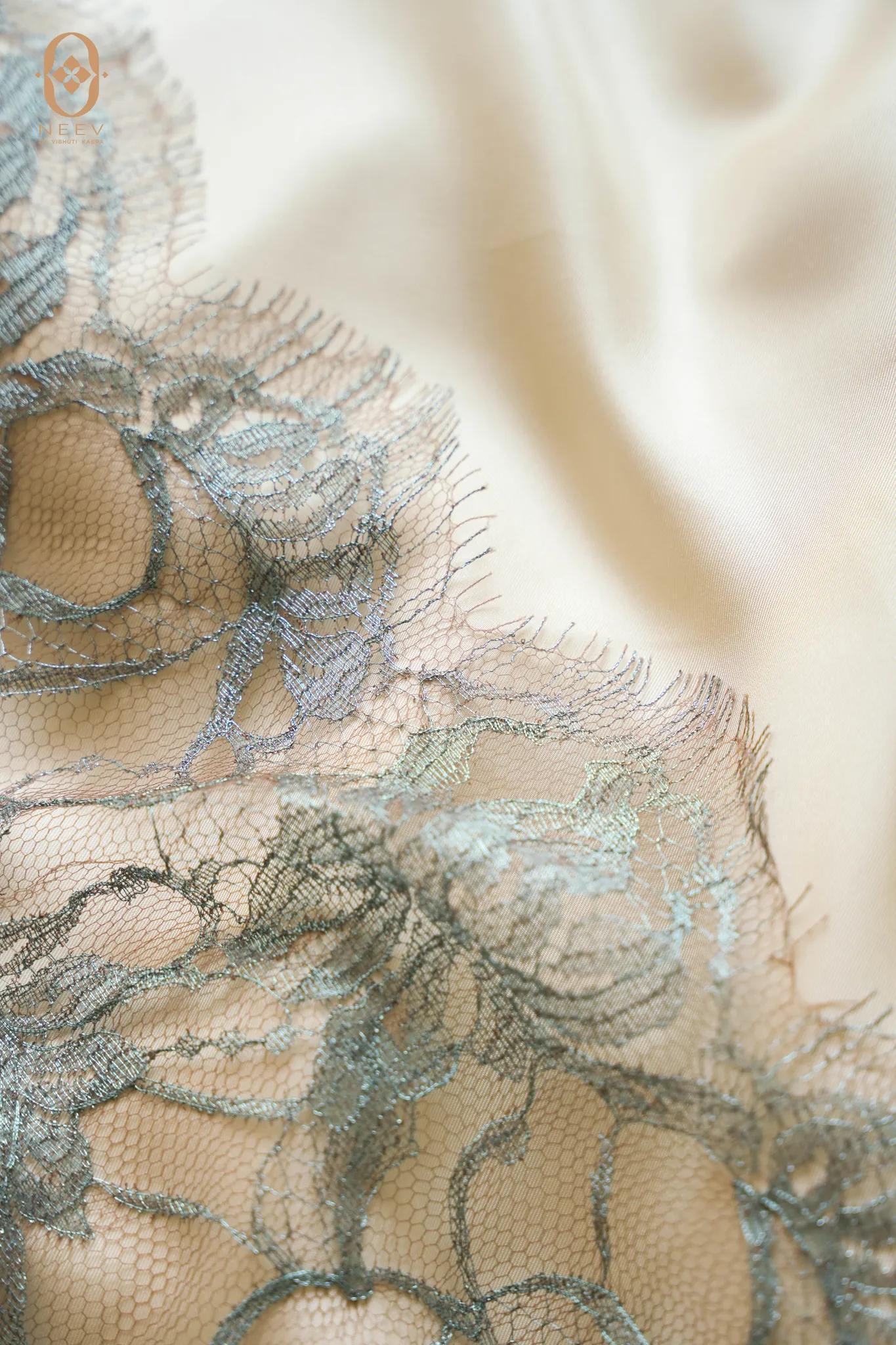 French Chantilly Lace