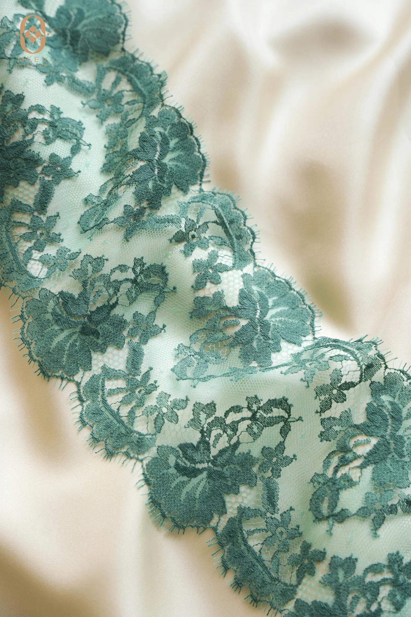 French Chantilly Lace