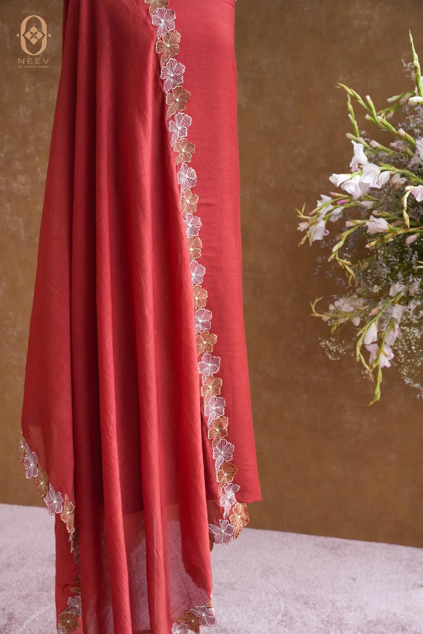 Munga Silk Suit Set