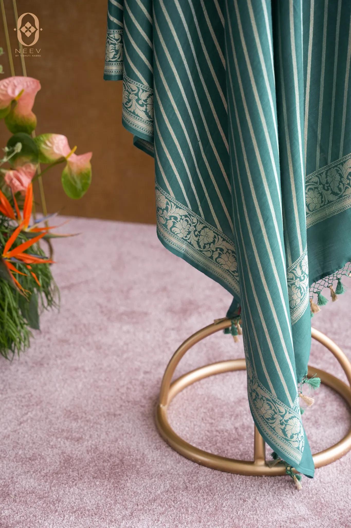 Munga Silk Jaal Dupatta
