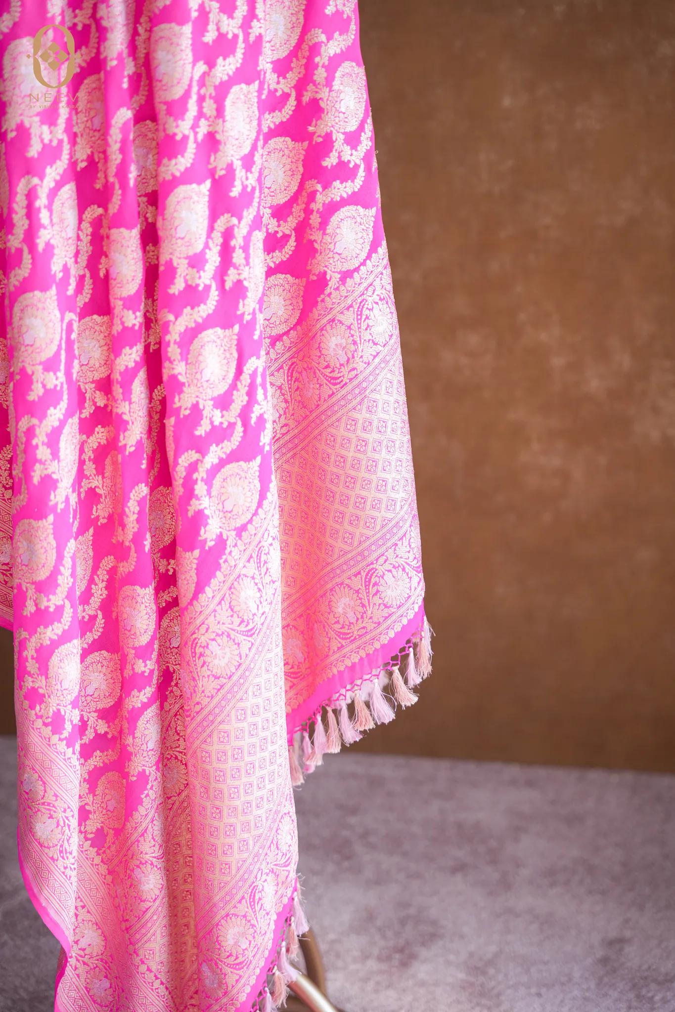 Georgette Khadwa Jaal Dupatta