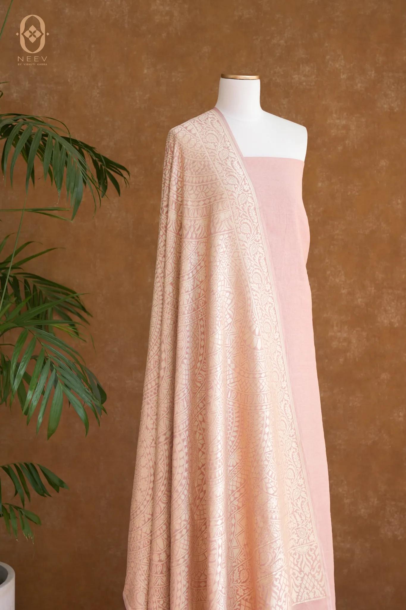 Mul Tissue Suit With Mandala Dupatta