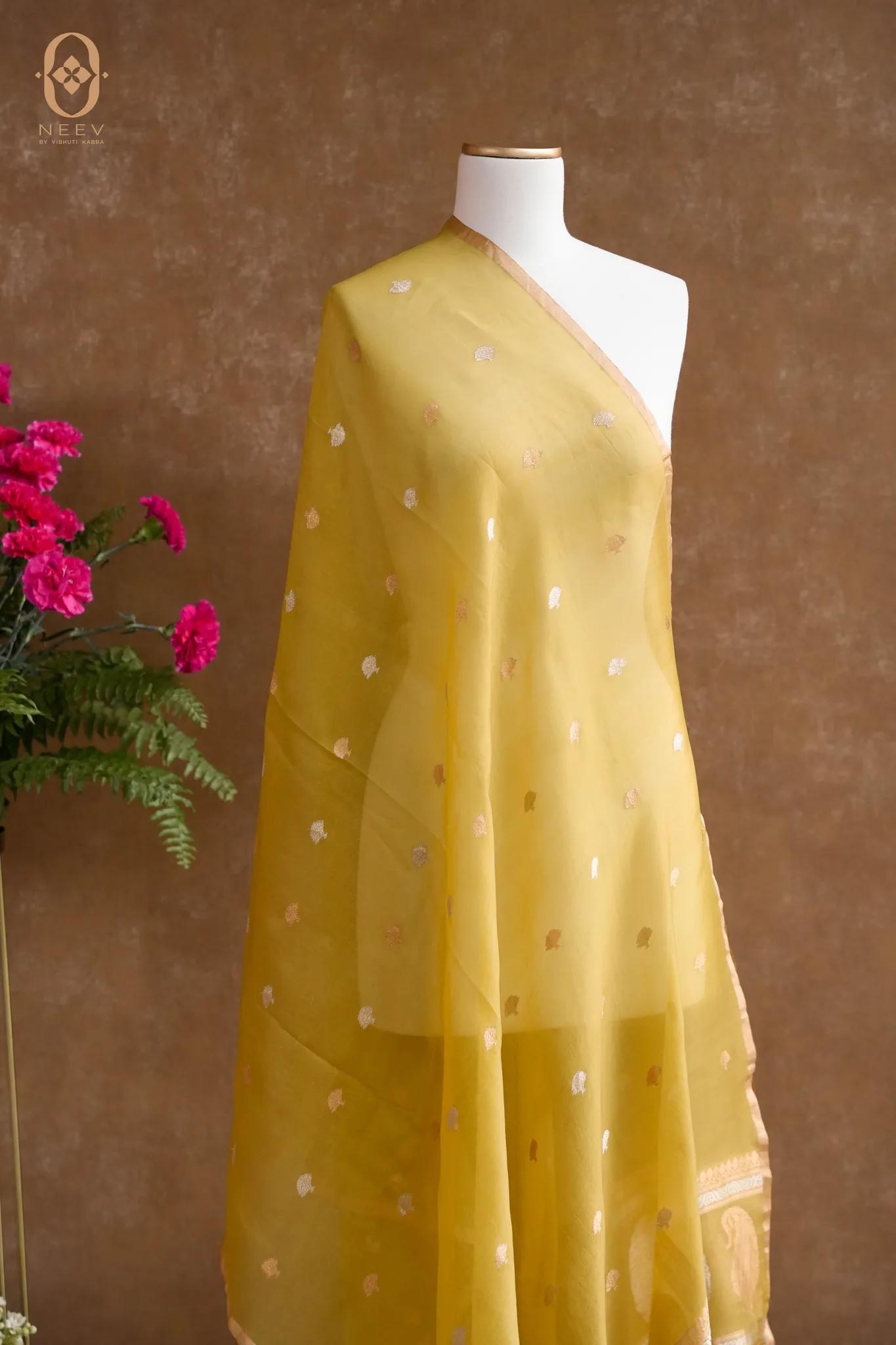 Kora Silk Boota Dupatta