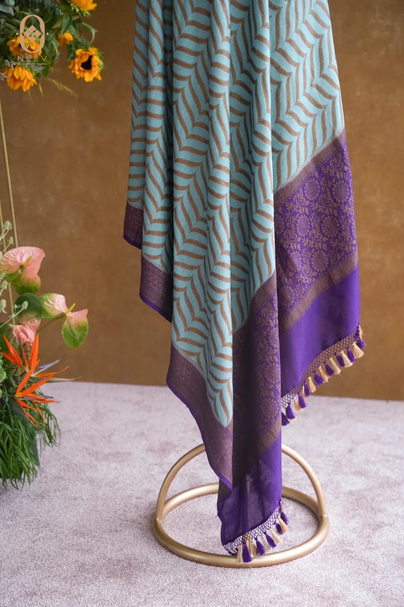 Munga Silk Jaal Dupatta