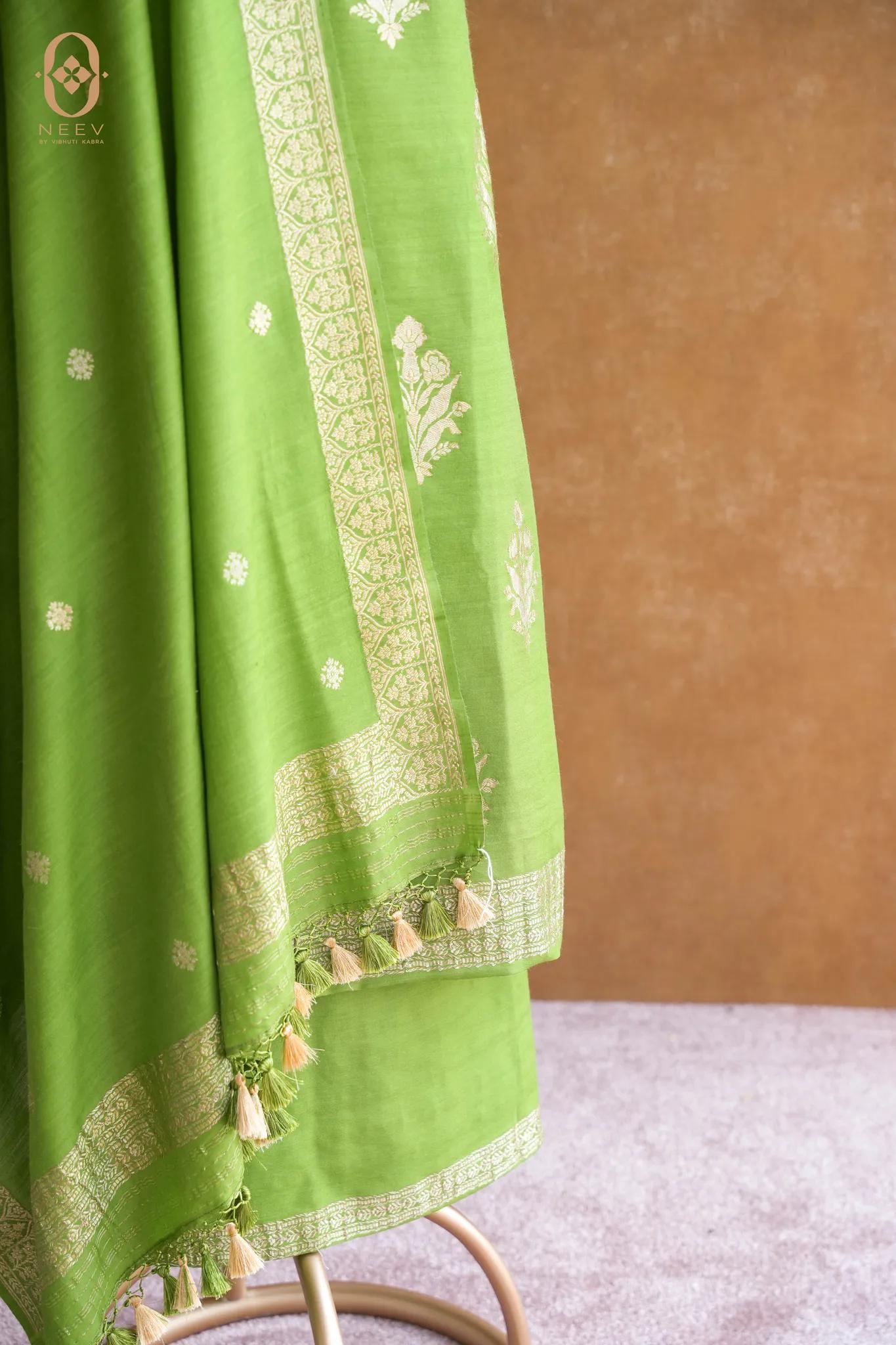 Munga Silk Suit Set