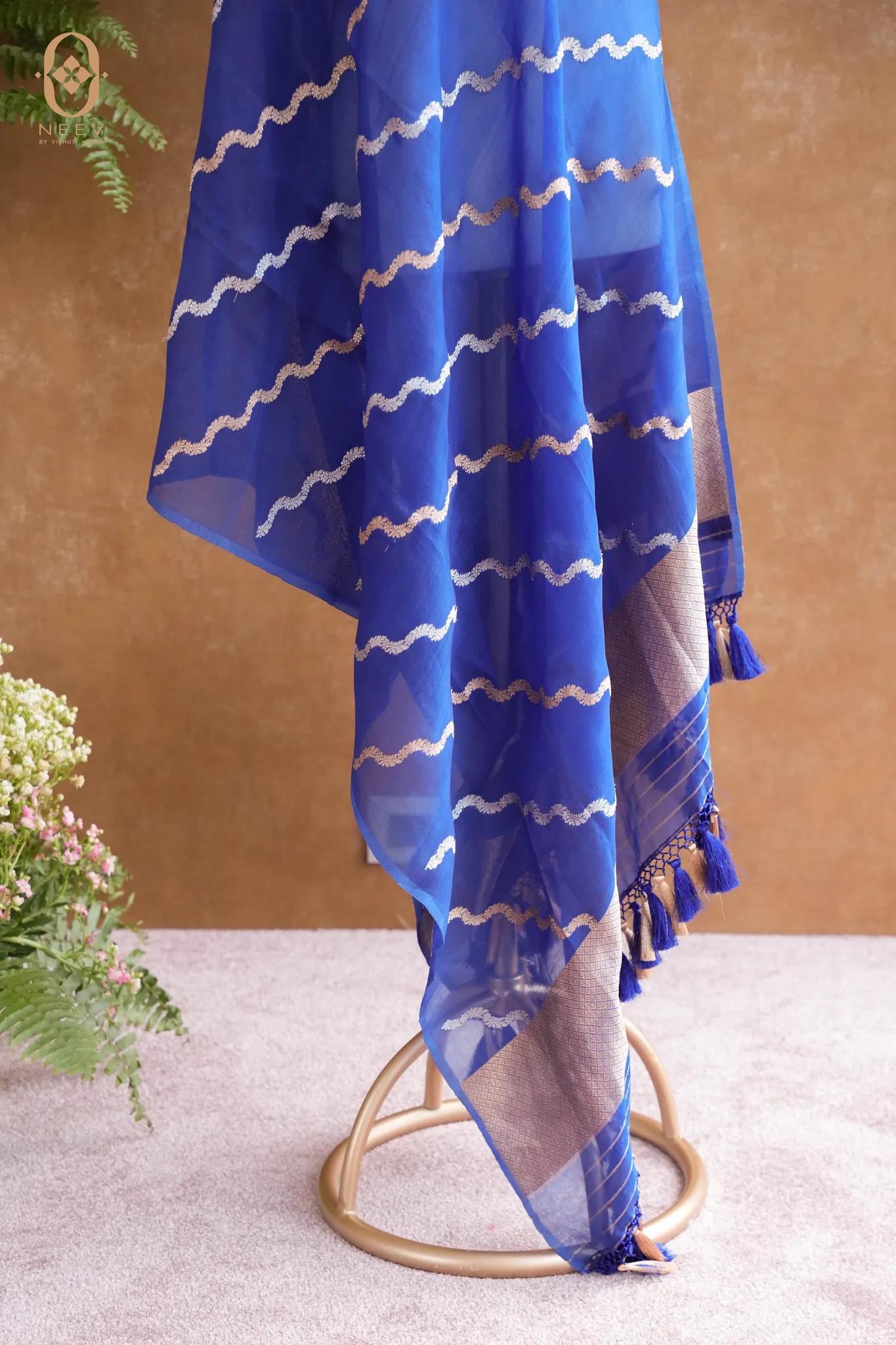 Kora Silk Stripe Dupatta