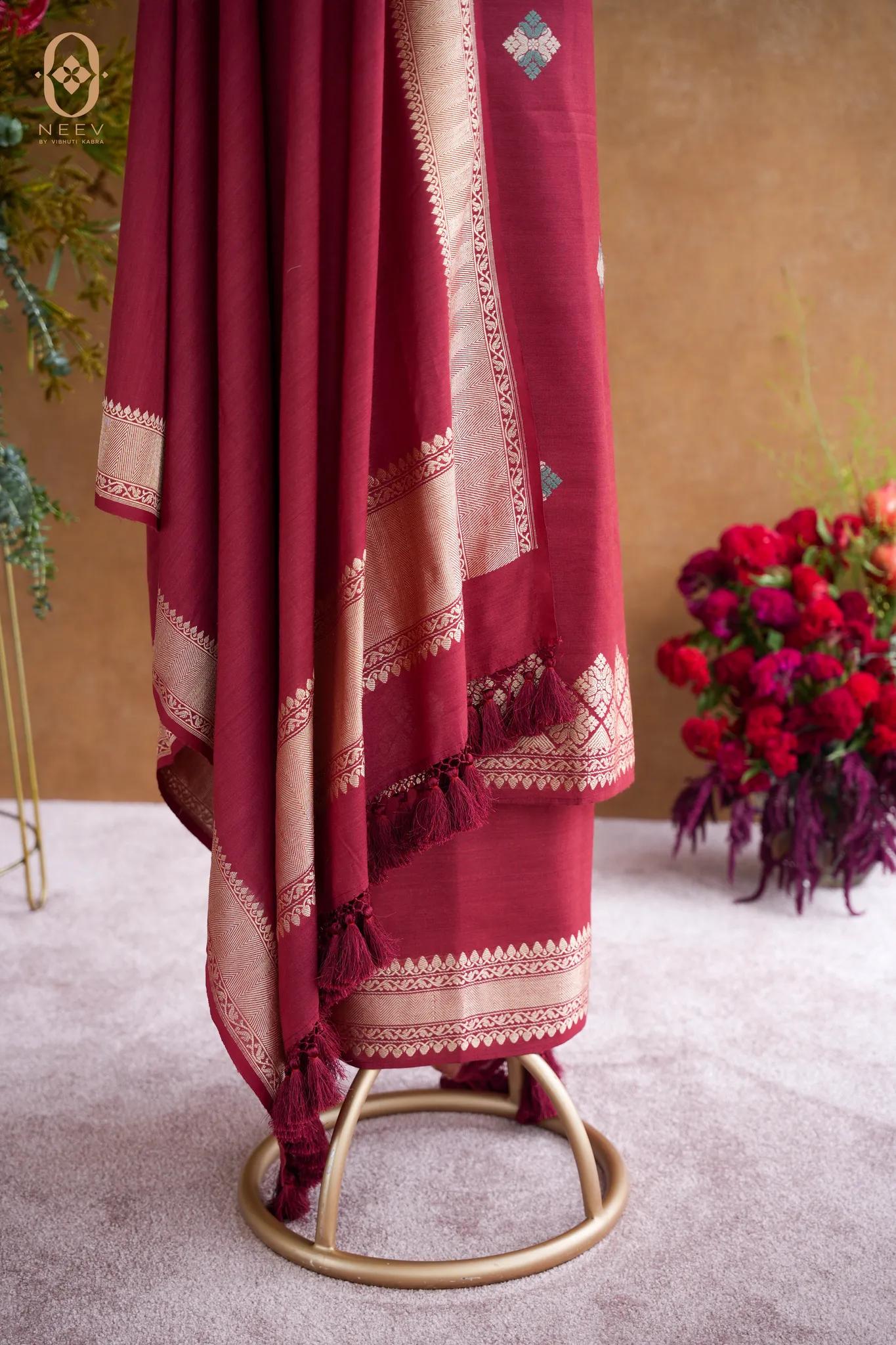 Ektara Munga Silk Phulkari Suit Set