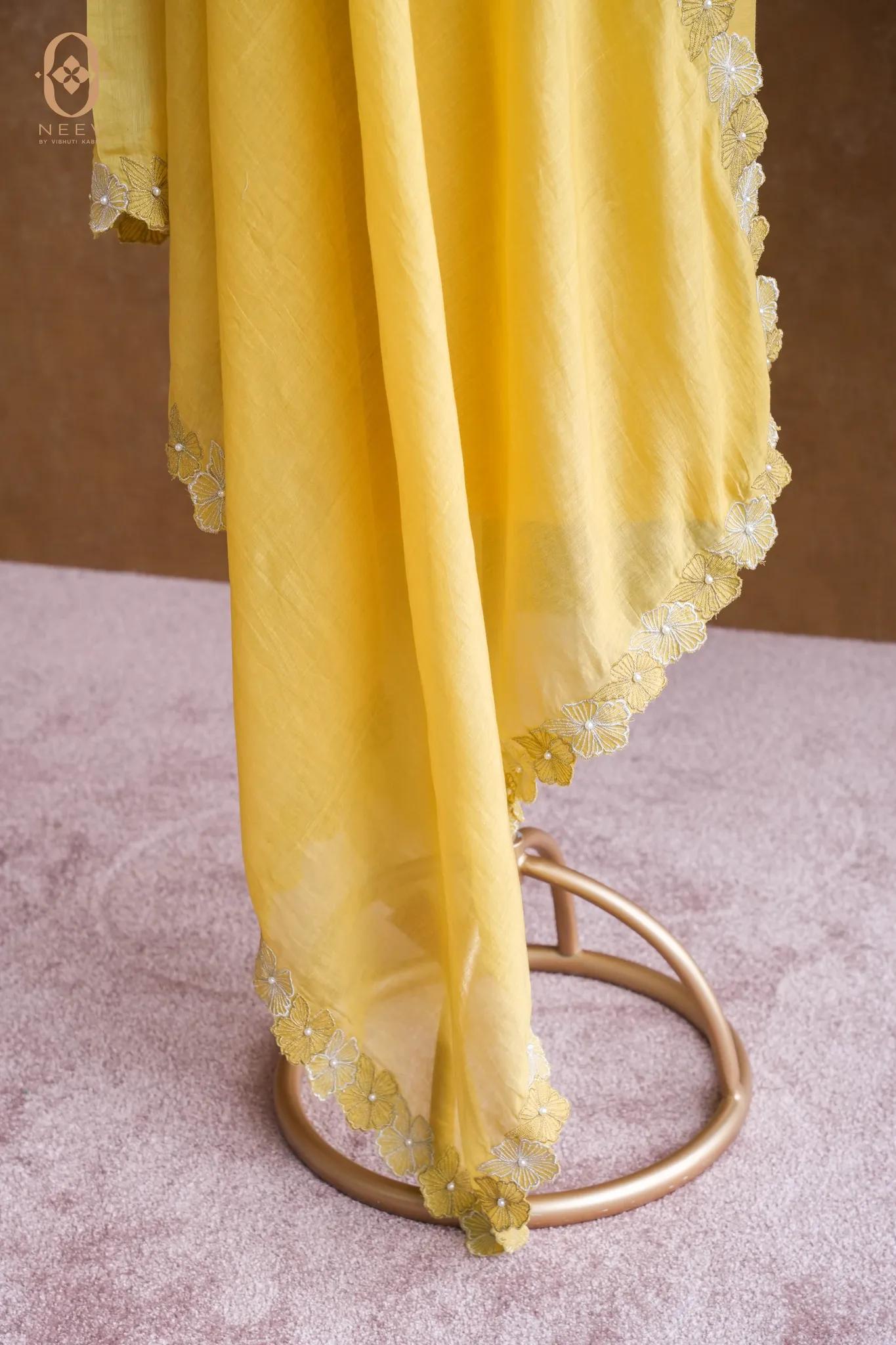 Munga Silk Suit Set