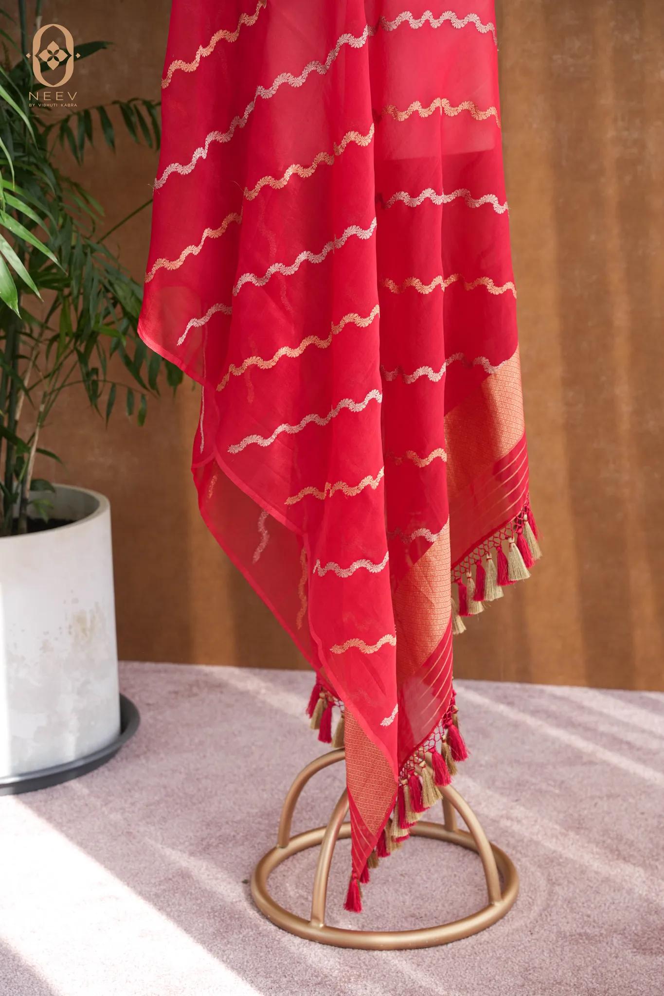 Kora Silk Stripe Dupatta