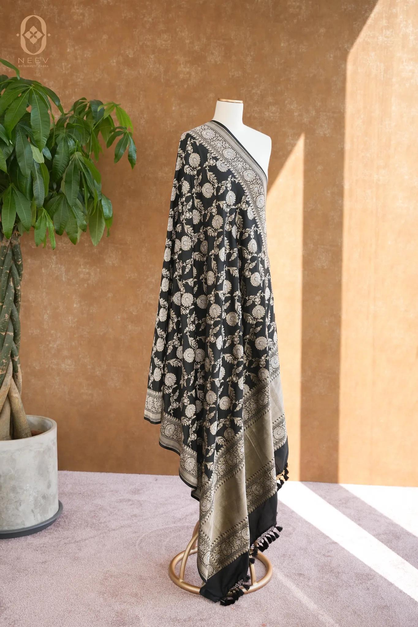 Premkum Katan Silk Sona Rupa Jaal Dupatta