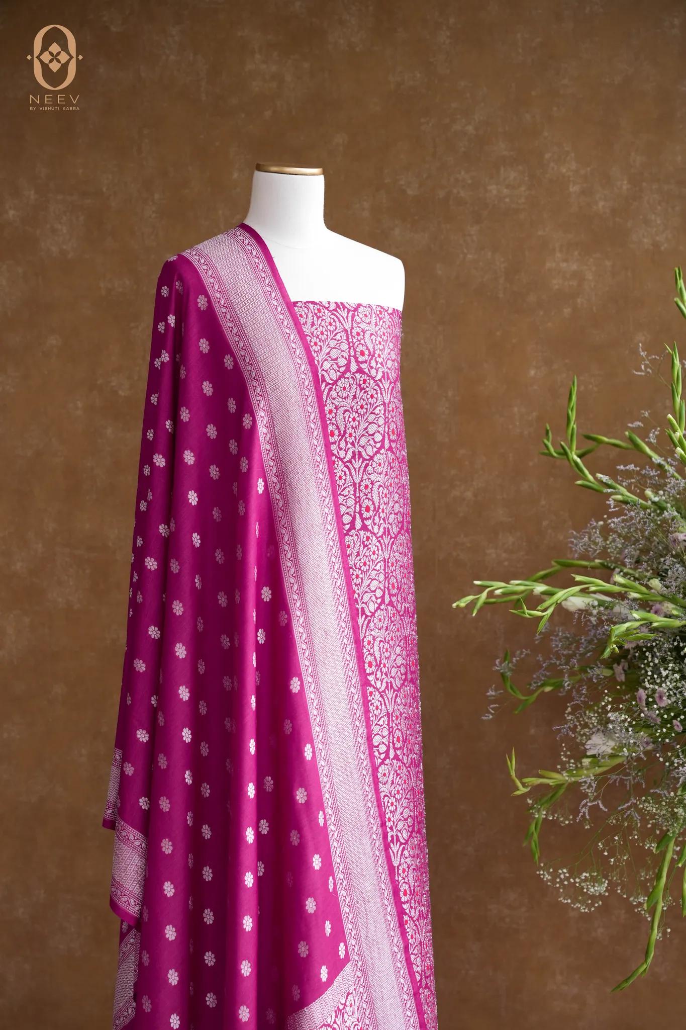 Munga Silk Suit Set