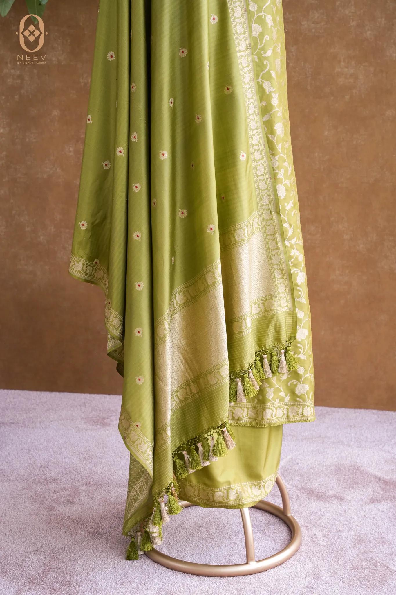 Katan Silk Jaal Suit Set