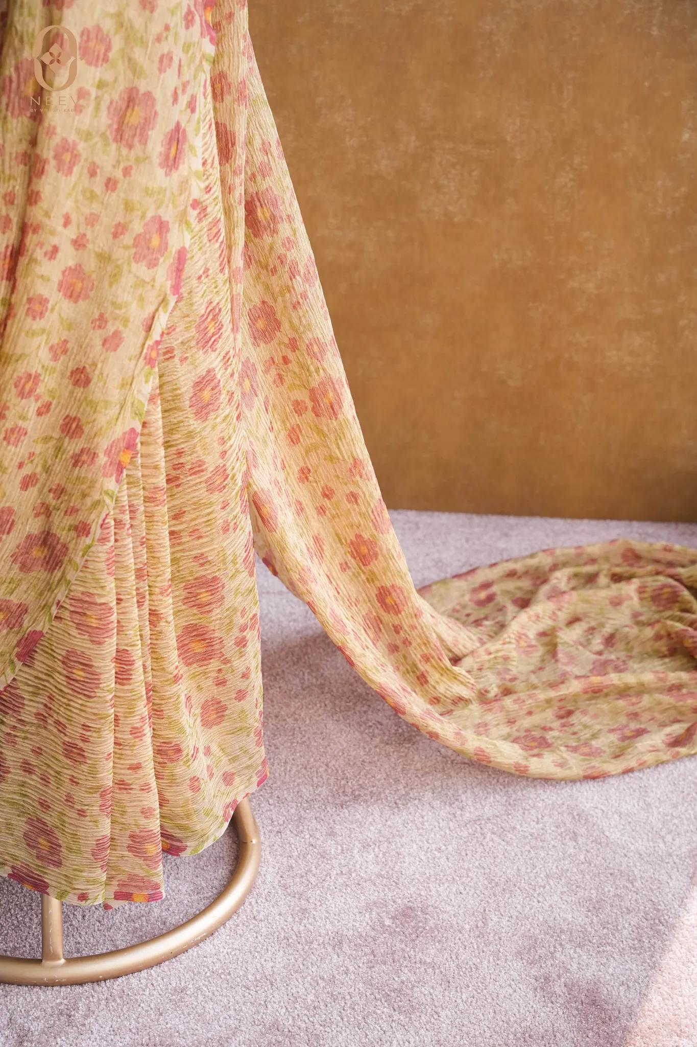 Printed Crushed Tissue Saree